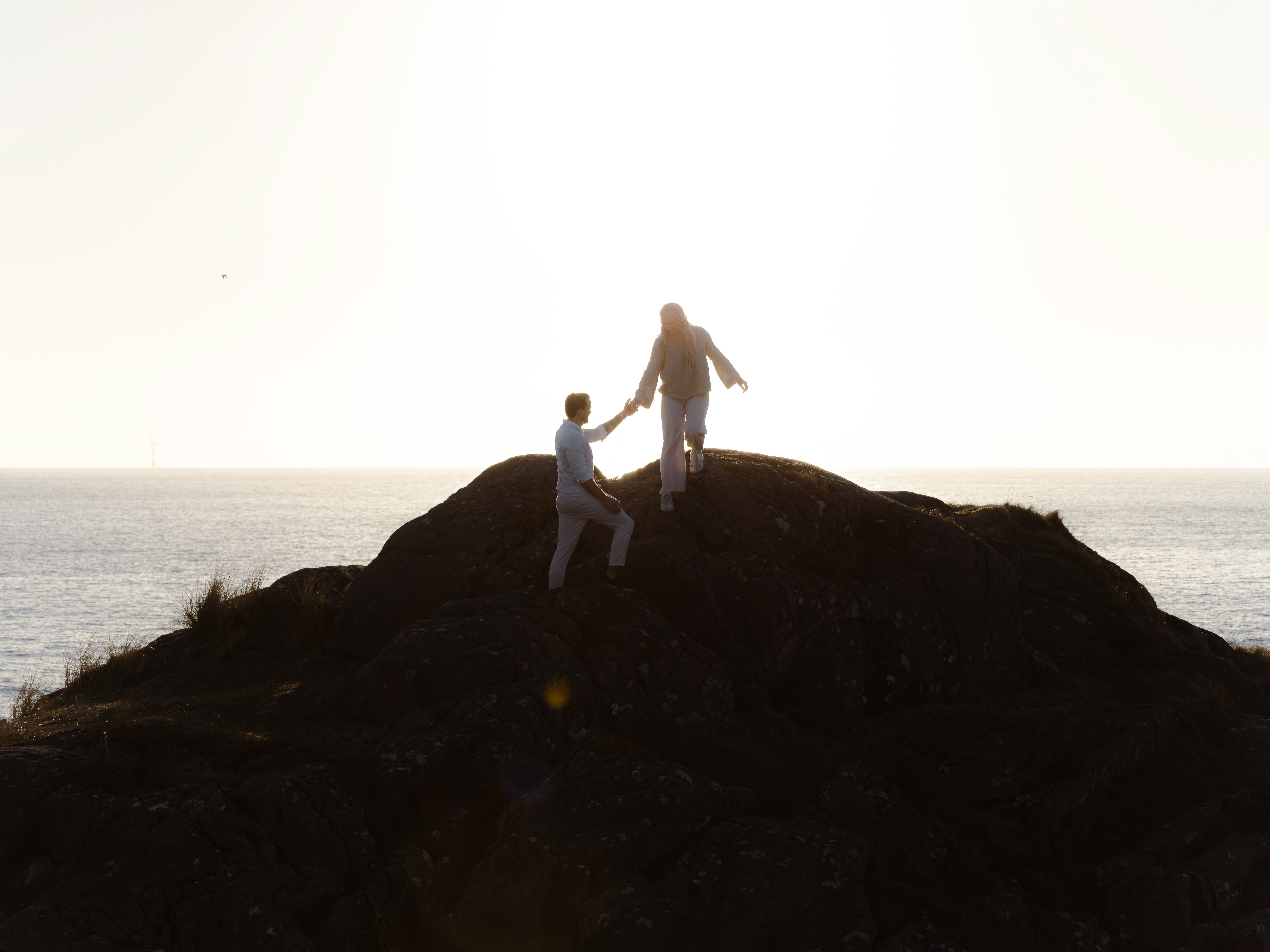Parfotografering Haugesund – naturlige og romantiske parbilder ved kysten
