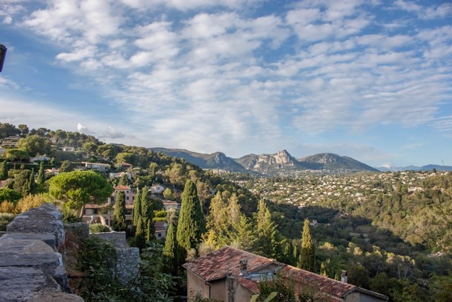 Bord de mer de Beausoleil, un emplacement recherché pour la location saisonnière accompagnée par la conciergerie Croceo