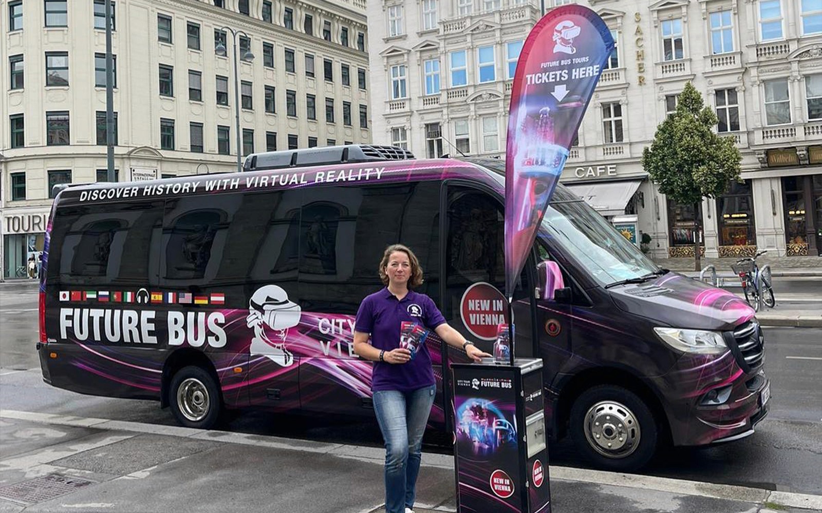 Tour-Bus der Zukunft in Wien mit Virtual-Reality-Erlebnissen.