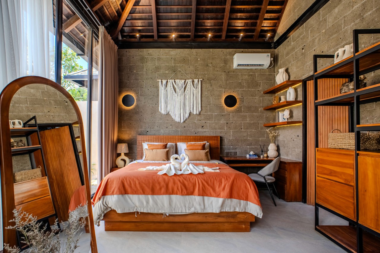 2-bedroom villa with jacuzzi terrace in Canggu