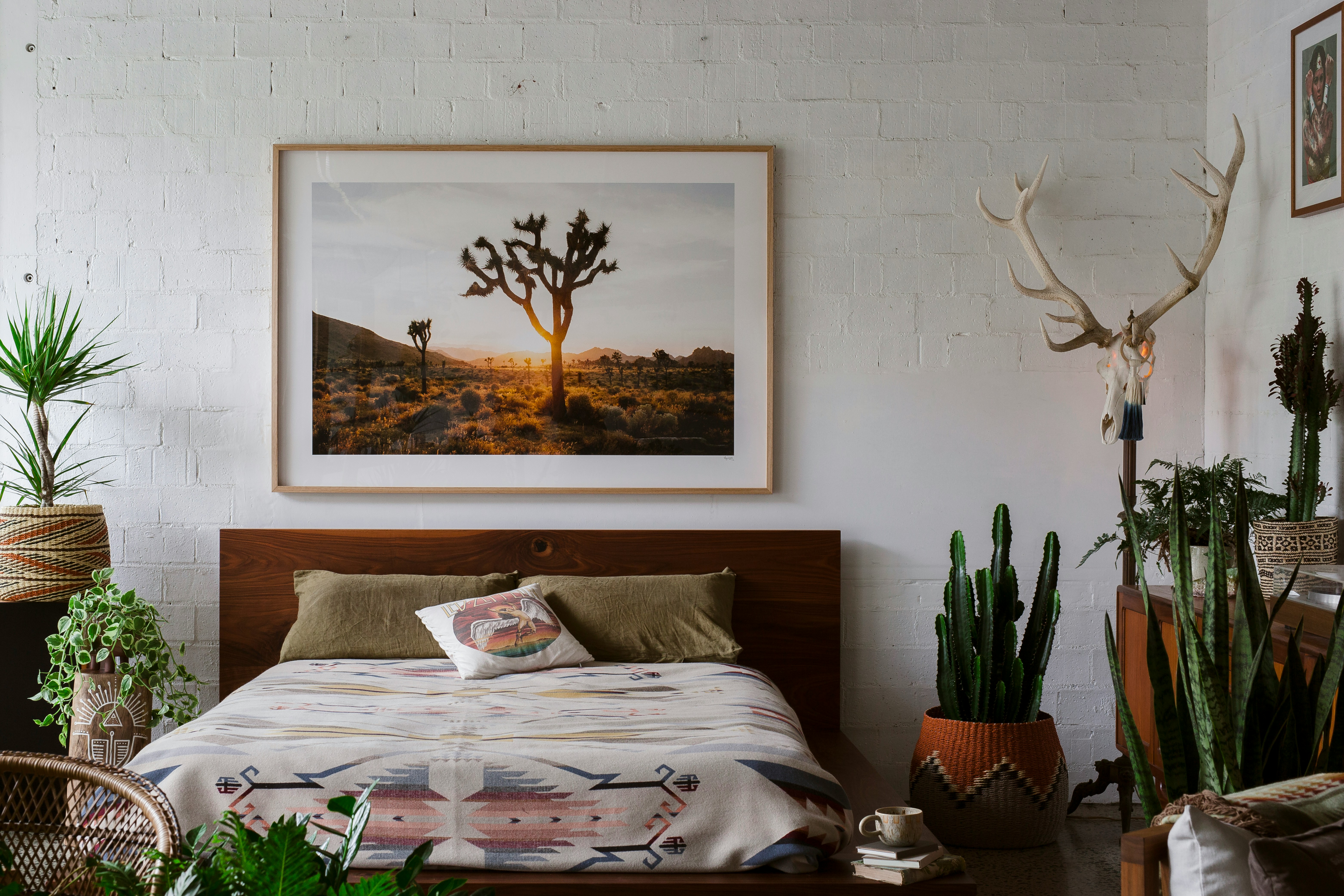 A Bedroom With Plants - Preppy Bedroom