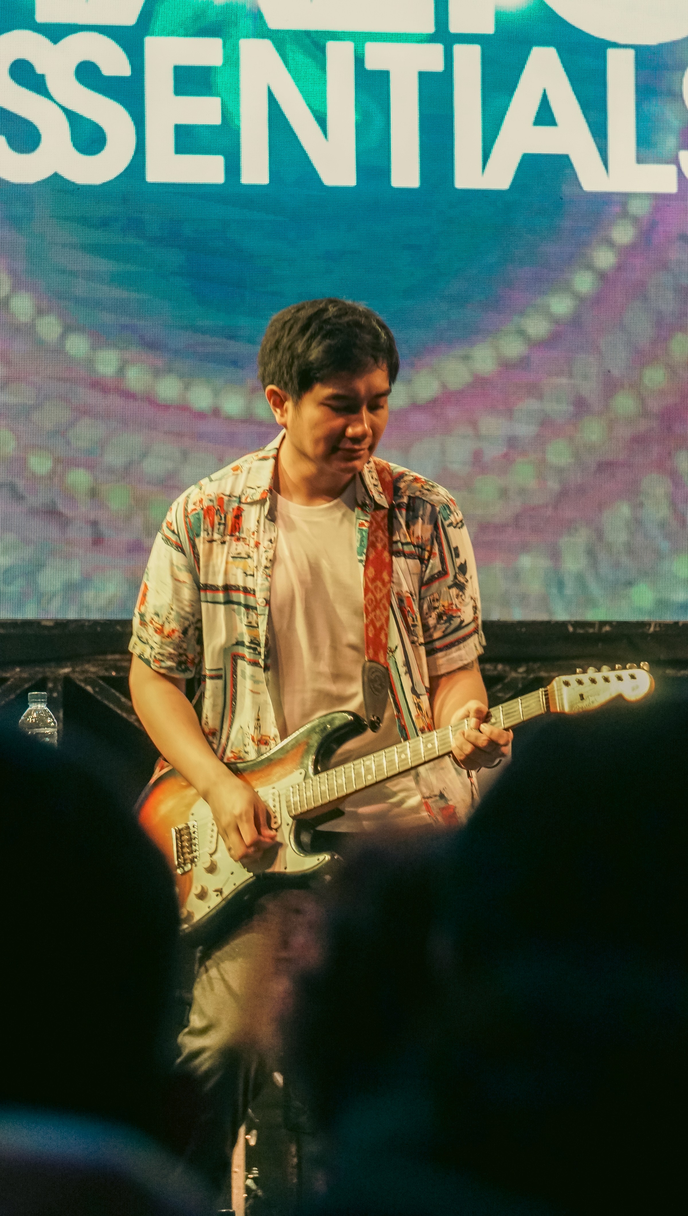 Guitarist of Maliq & D'essentials, Perform at Road To Soundrenaline