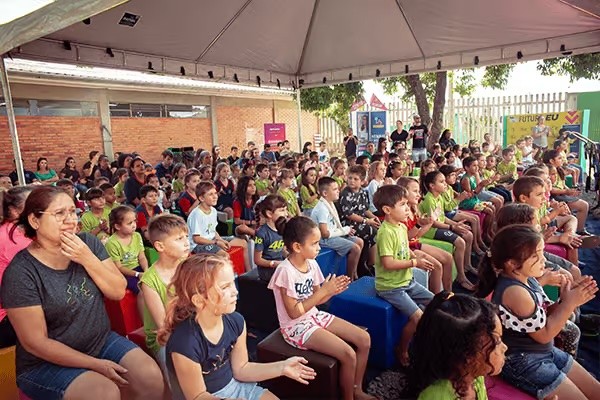 Estação 'Mude o Mundo LAB'.