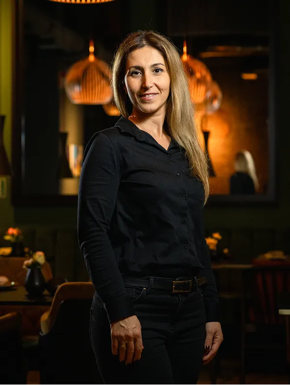 Esra Taskiran Portrait