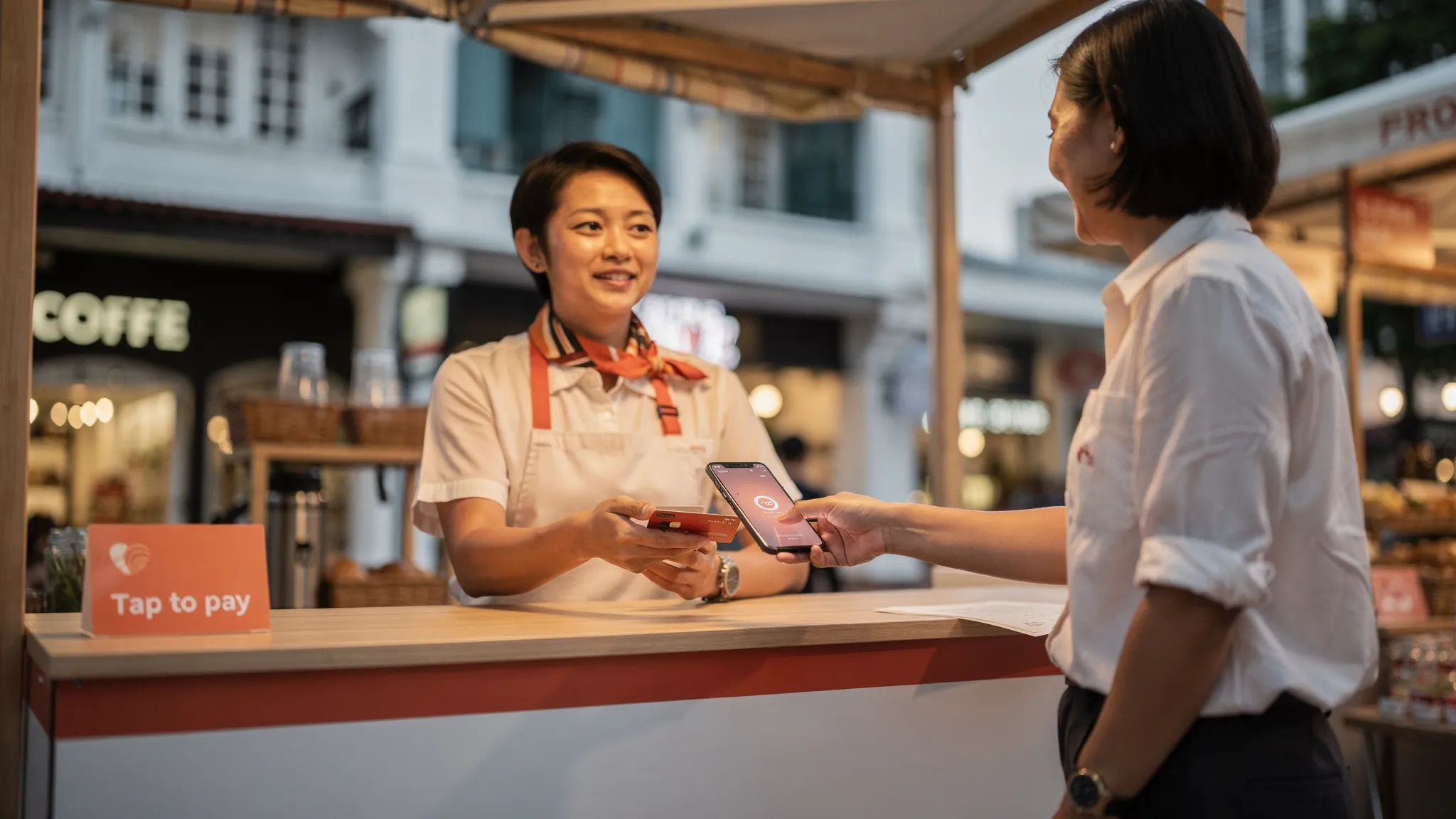 How to Accept Card Payments on Your Phone in Singapore