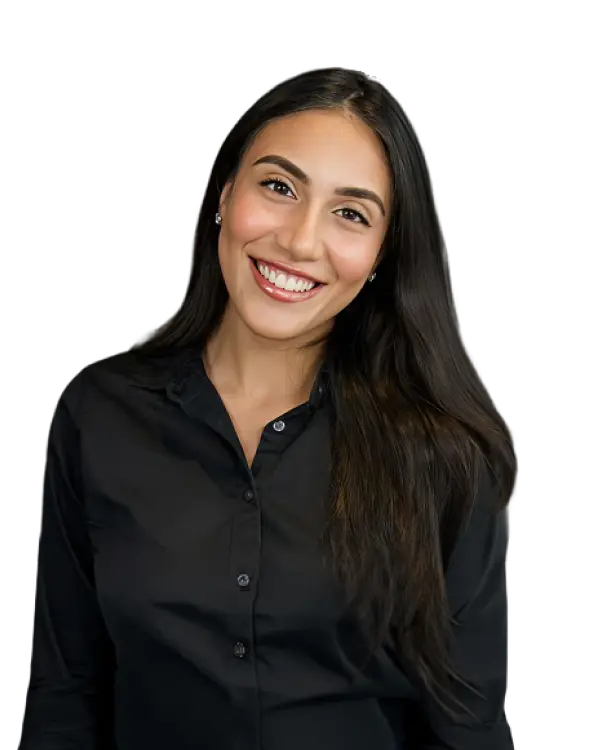 Sarina Gill headshot