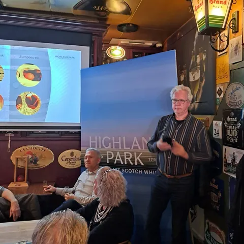 Presentatie tijdens een Highland Park whiskyproeverij