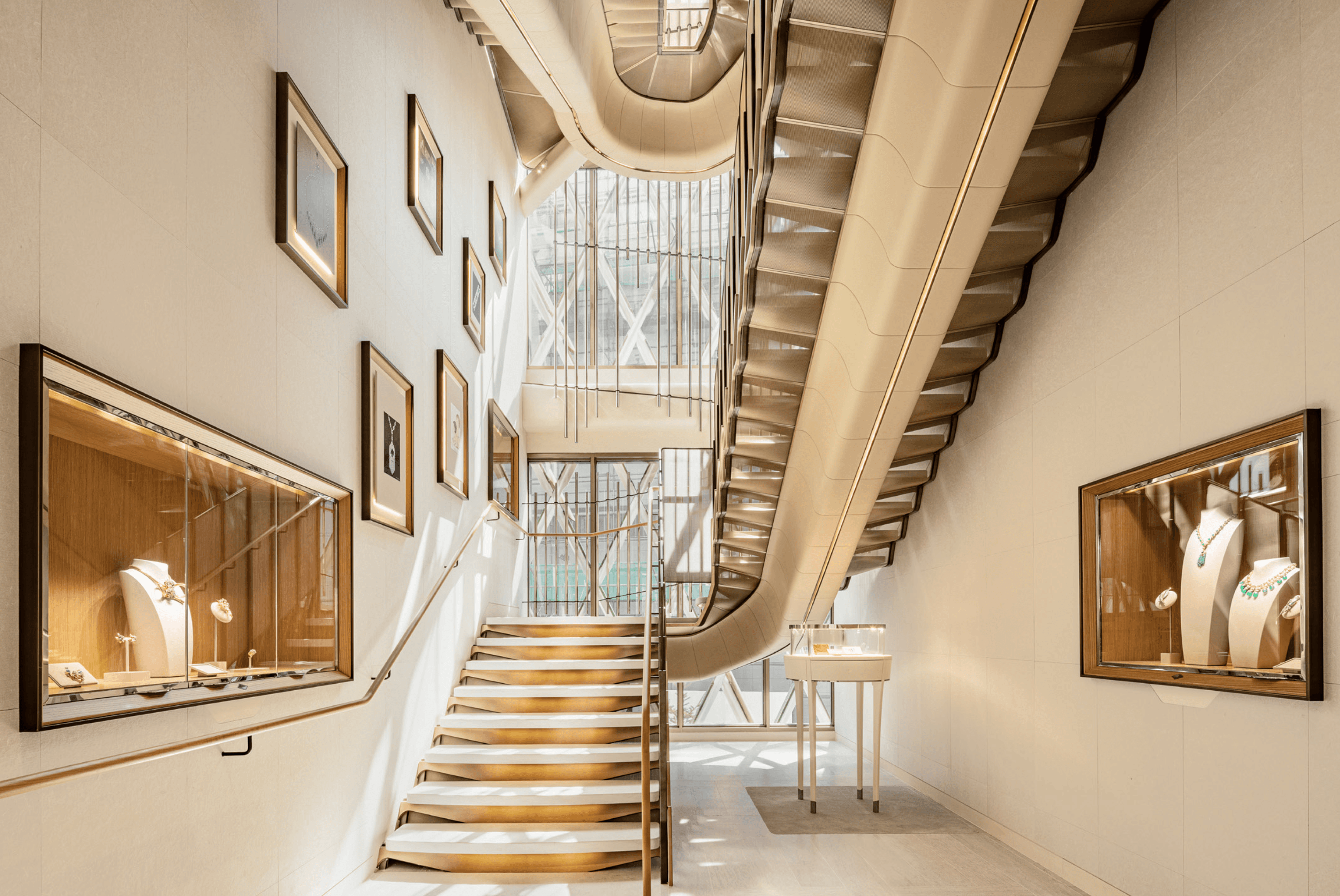 반클리프 아펠 서울 메종 플래그십 스토어 - 계단 디테일
