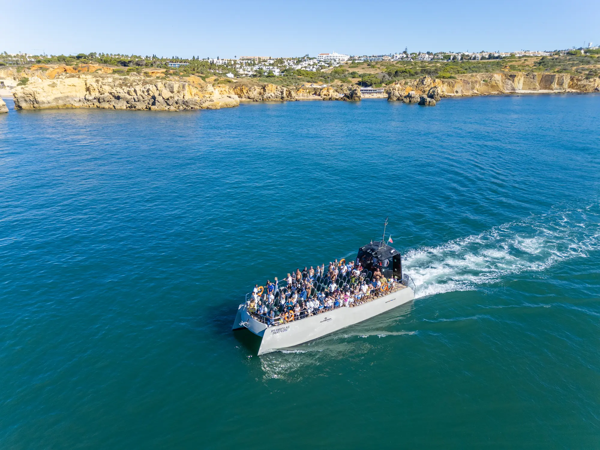 Catamaran SeaMystic no Algarve