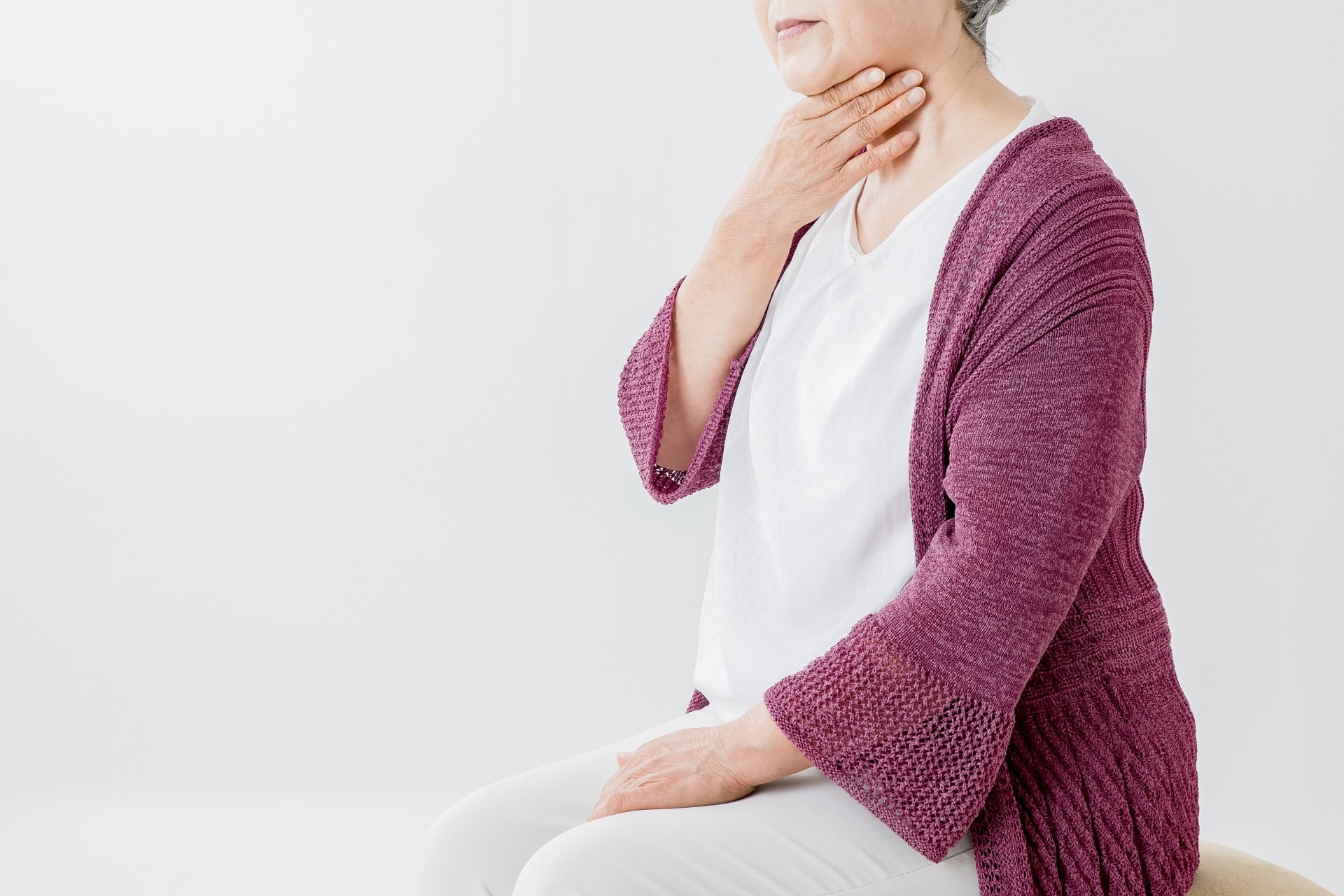 パンを喉に詰まらせた女性｜入院患者が朝食パンで窒息・心肺停止