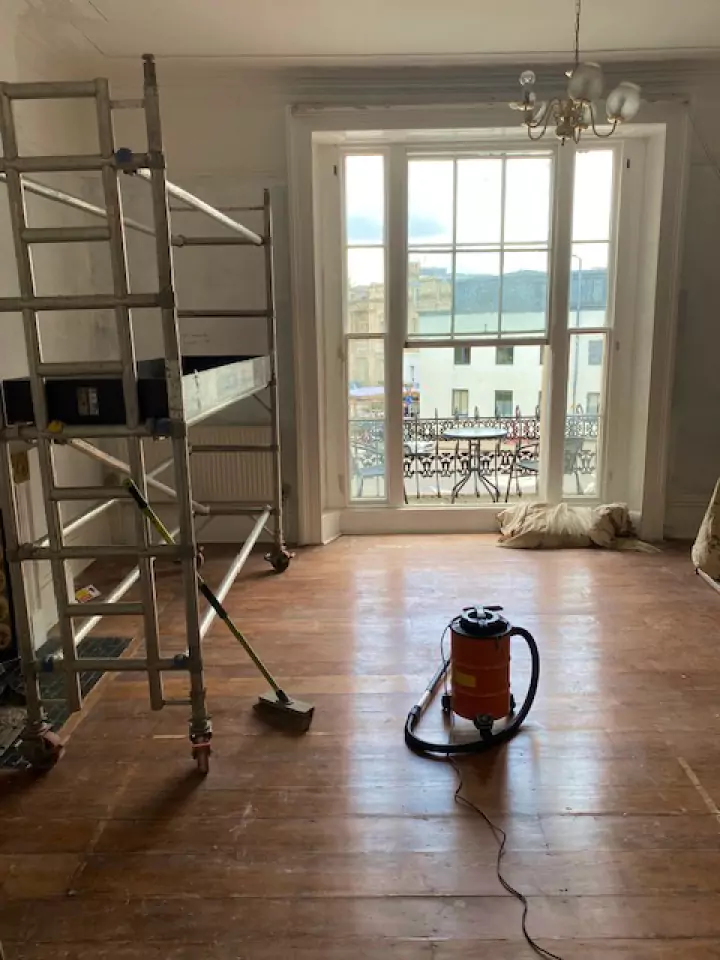 Front room before being decorated