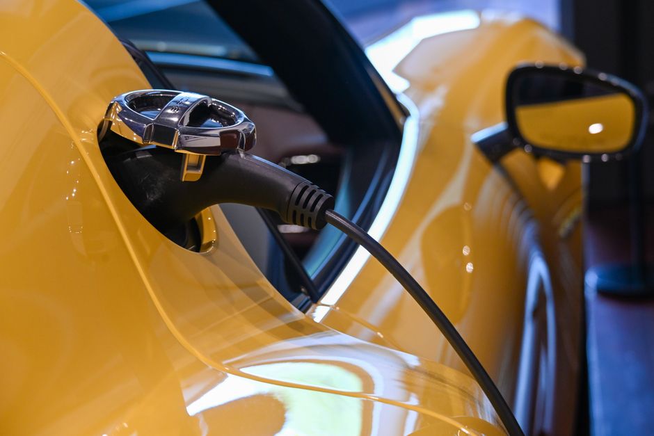 Novo Carregador Ultrarrápido da BYD Promete 60% de Bateria em 5 Minutos, Mas Há Um Porém