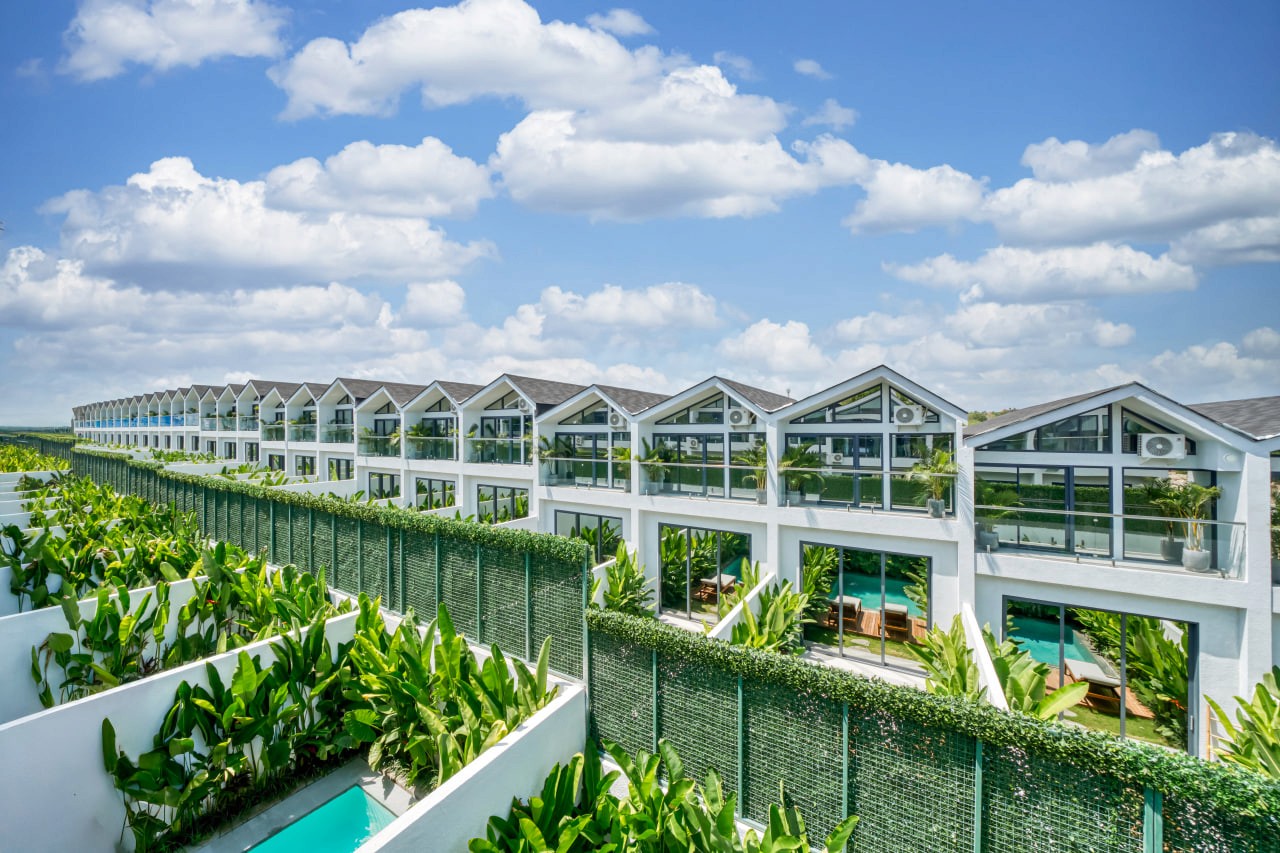 2-bedroom villas in a gated complex in Bukit near Melasti Beach