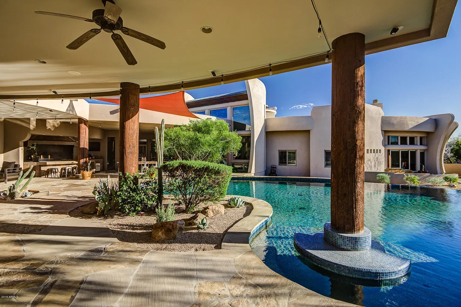 Scottsdale Modern Adobe: A Contemporary Desert Residence