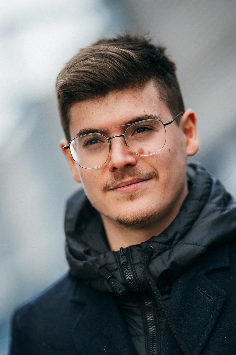 Rafael Poplawski headshot // freelance videographer