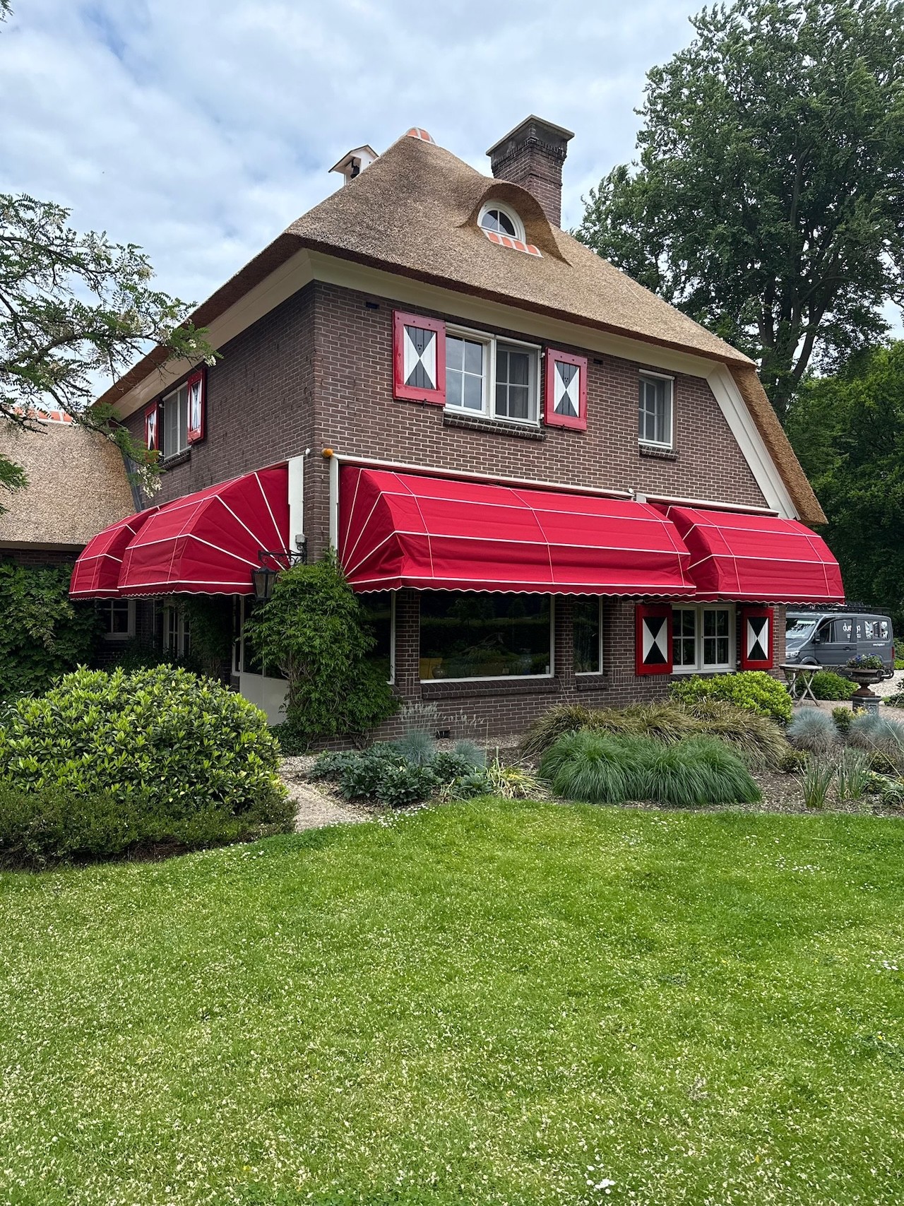 Zonwering - Dugreja Putten