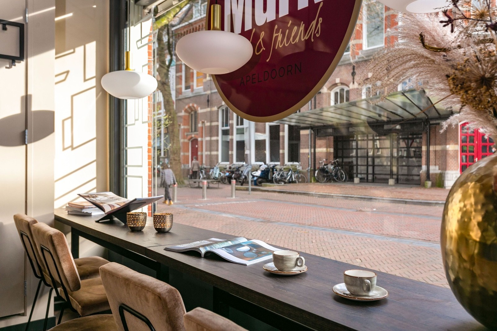 MrMurk raamzitje met uitzicht