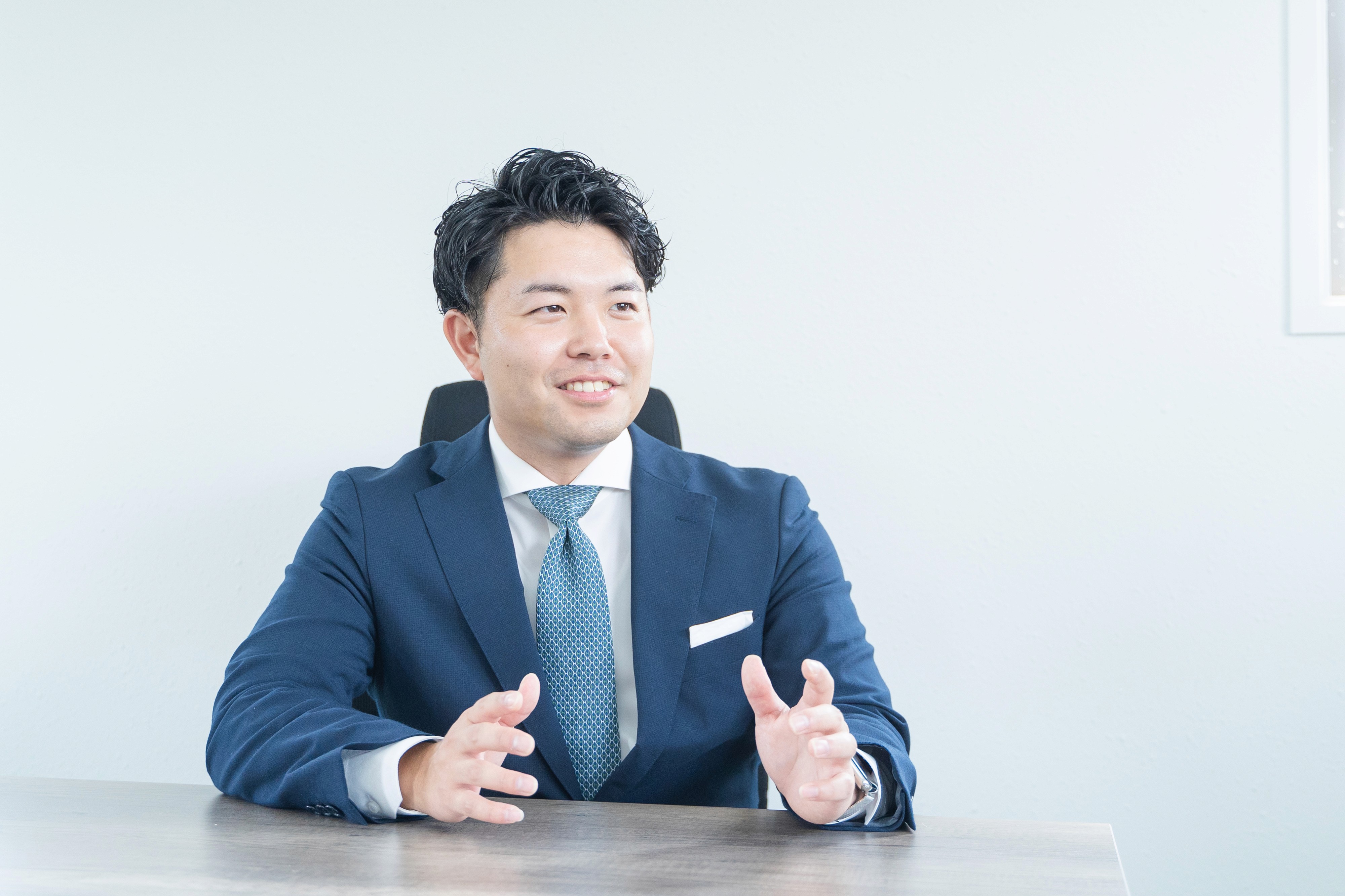 株式会社日本補助金士協会 代表「黒江遼」のポートレート