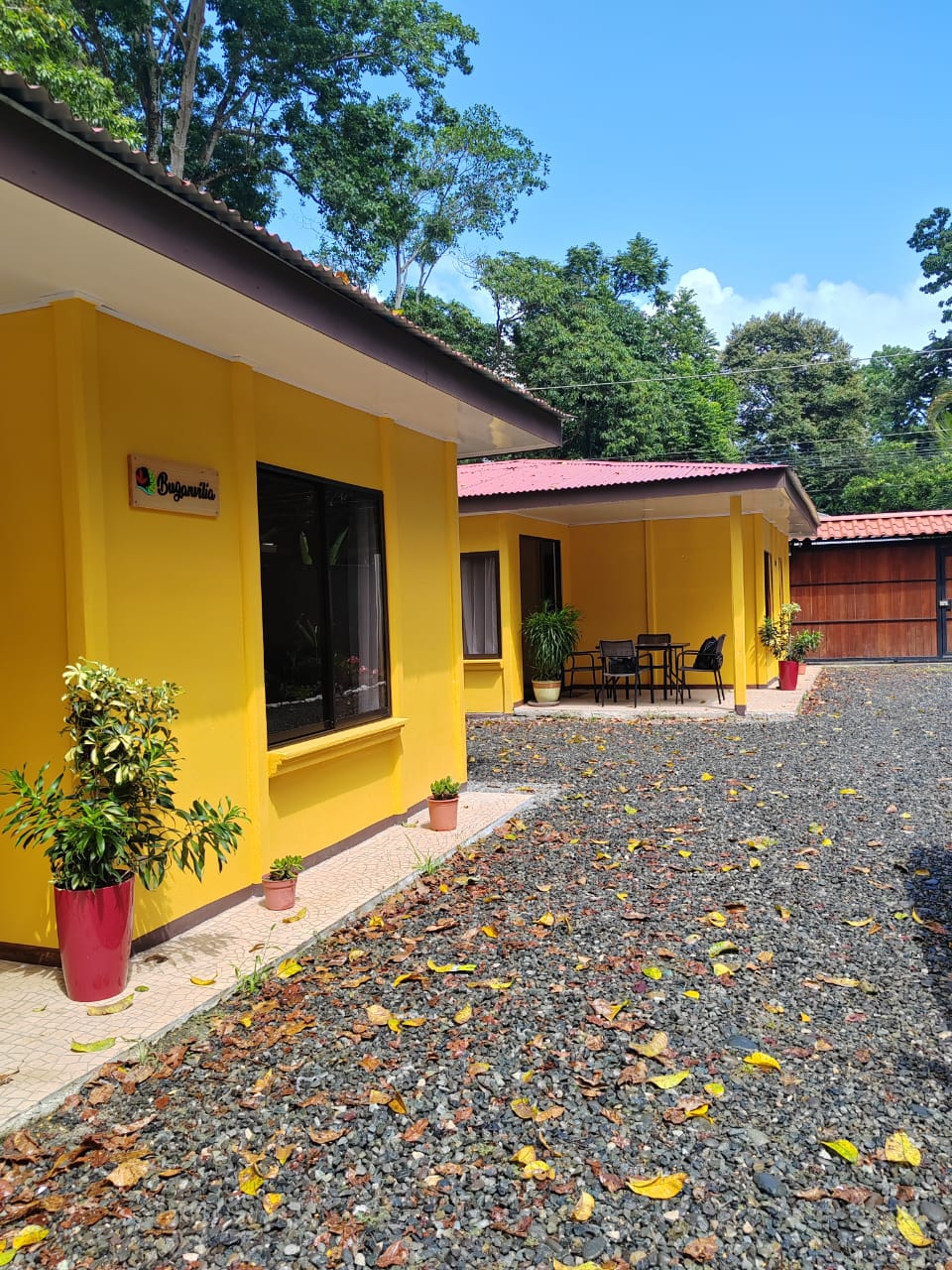 Villa Bungavilla Hospedaje Puerto Viejo