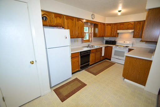 Photo 13 of 109 Reservoir Street, Potosi