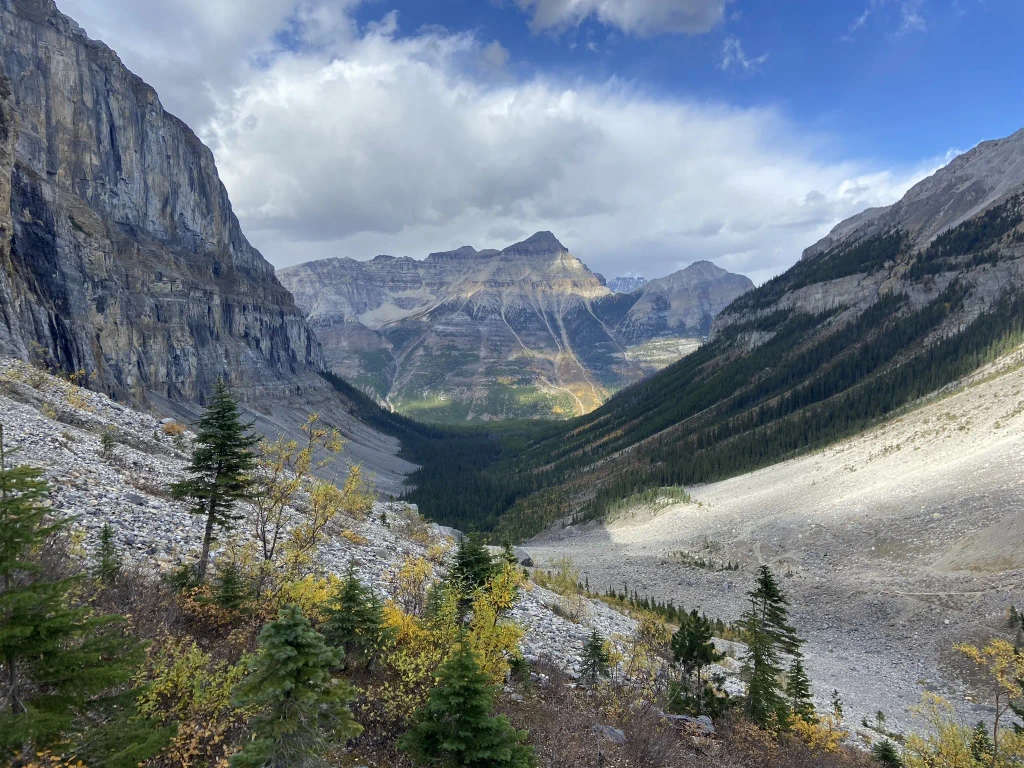 explore banff van