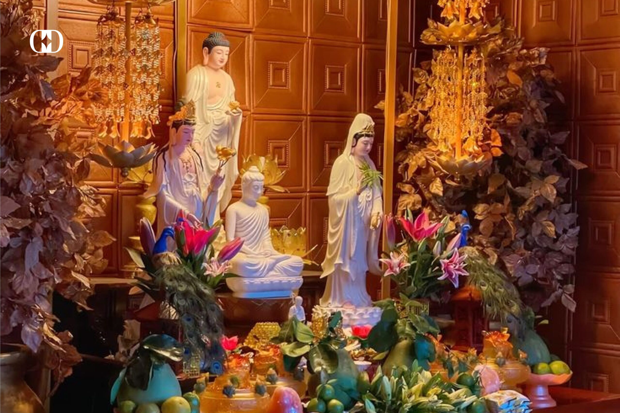 Những hiểu lầm về tụng kinh và thắp hương