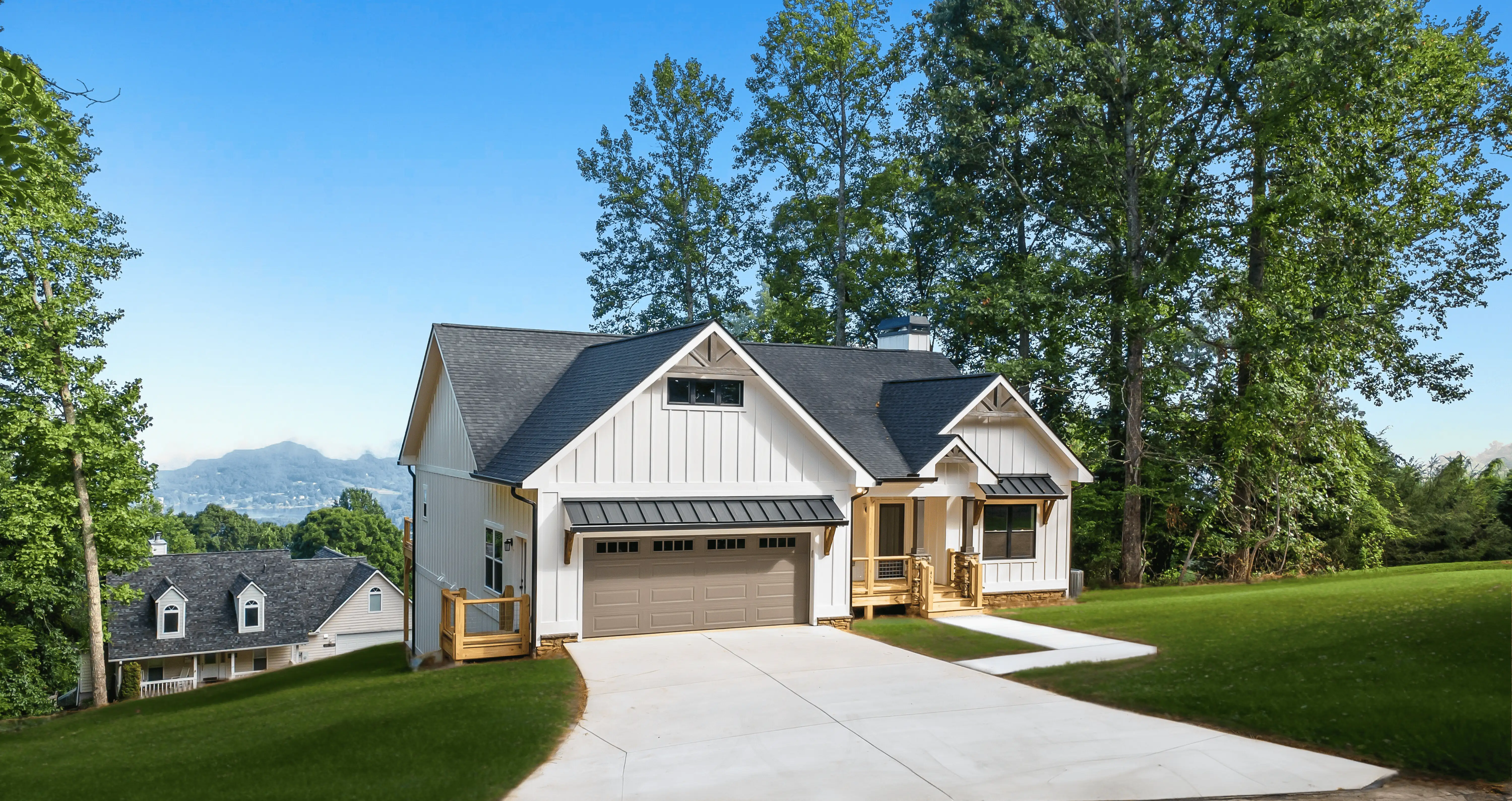 2 bedroom, 2.5 bathroom custom home in GA,TN,NC, and SC