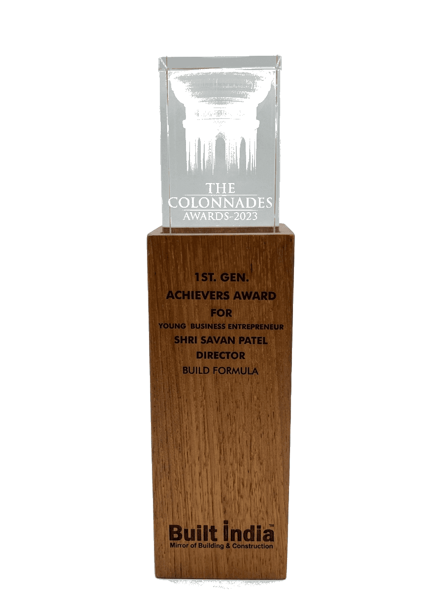 The Colonnades Awards 2023 trophy for 1st Gen. Achievers Award