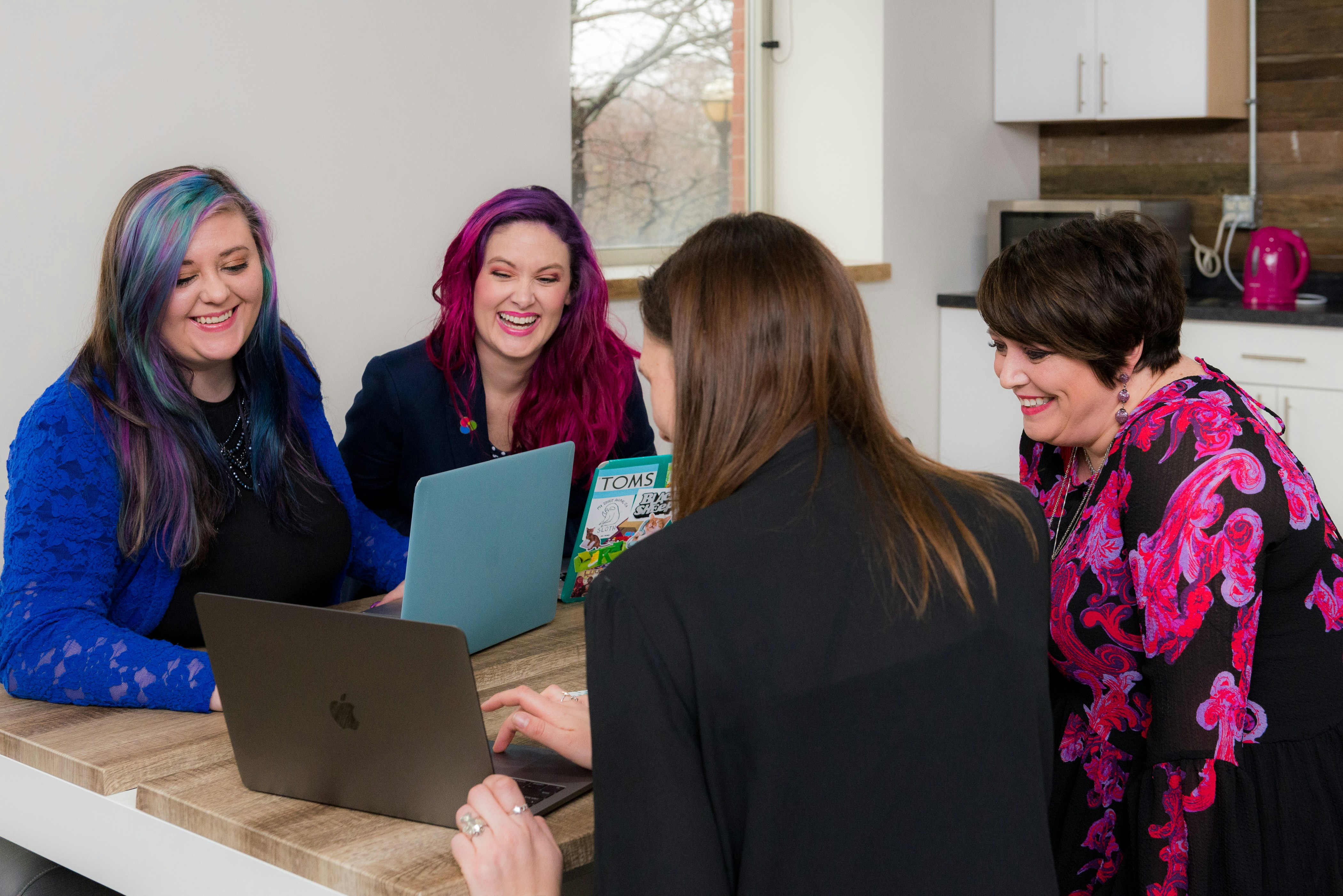 woman impressing coworkers with gmail date filter