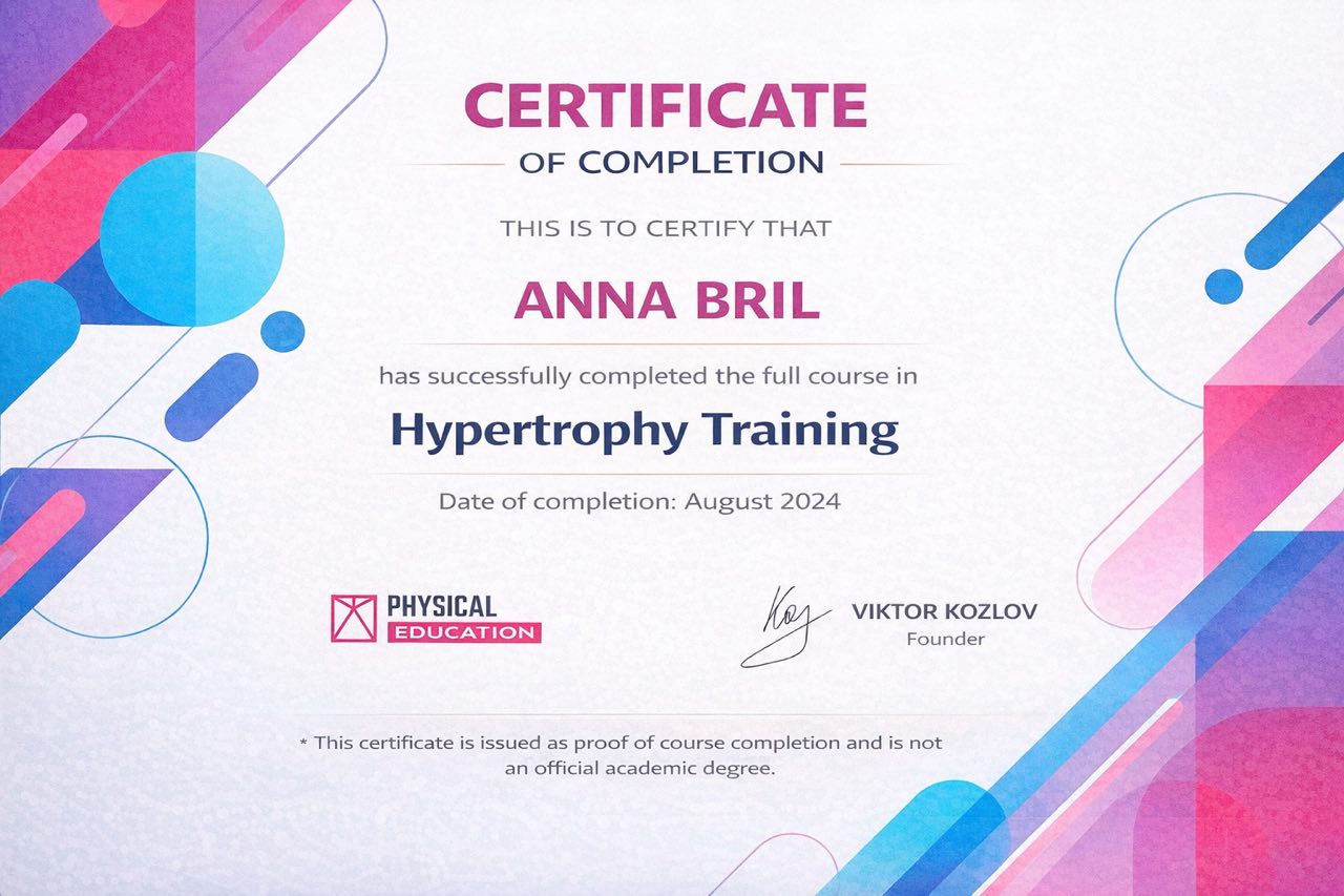 Photo of personal trianer in a gym
