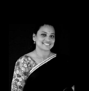 Prabitha Bhratanatyam teacher