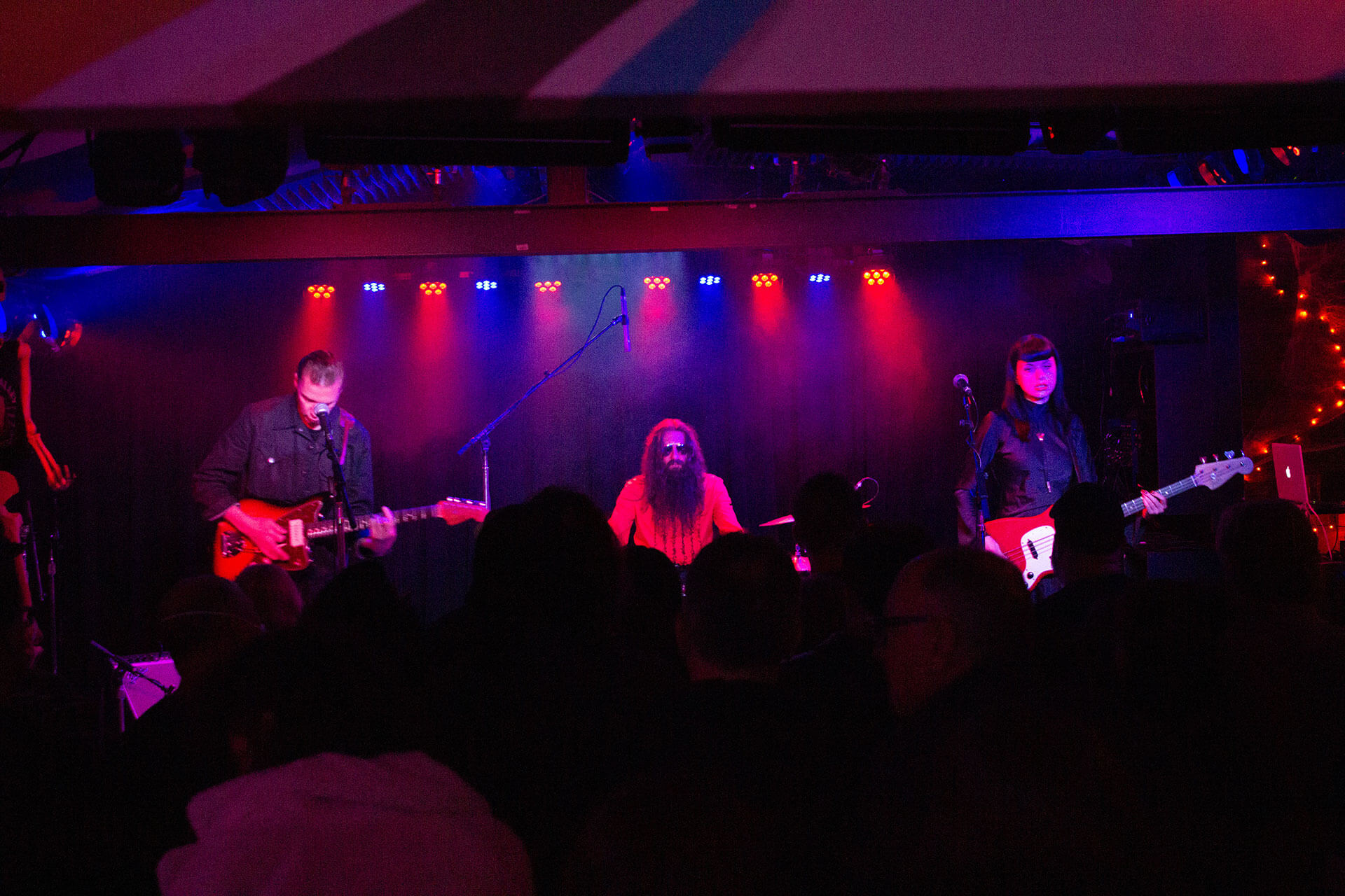 Messer Chups playing in Santa Cruz at Moe's Alley.