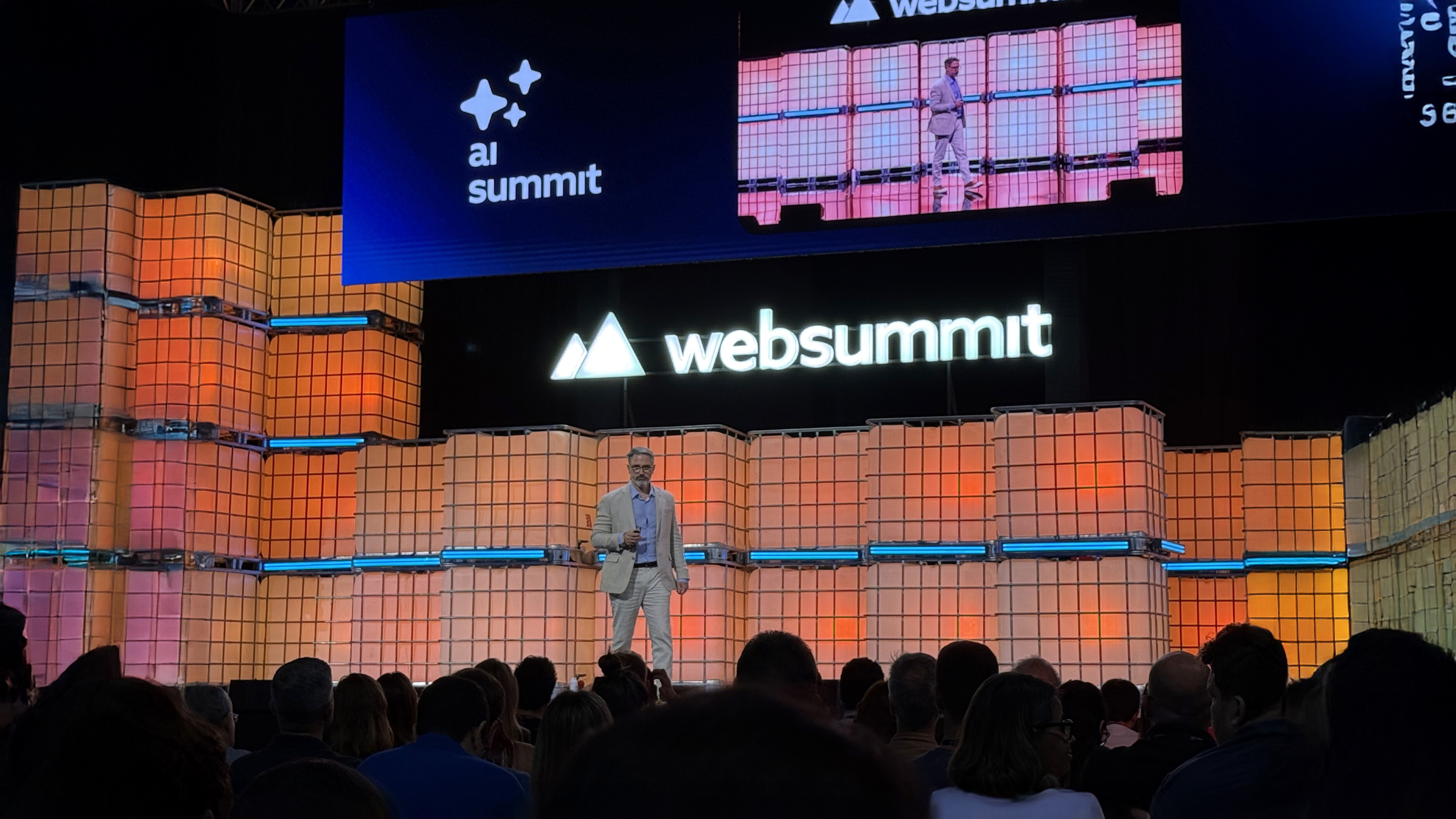 Softruck Marca Presença no Web Summit Rio 2025