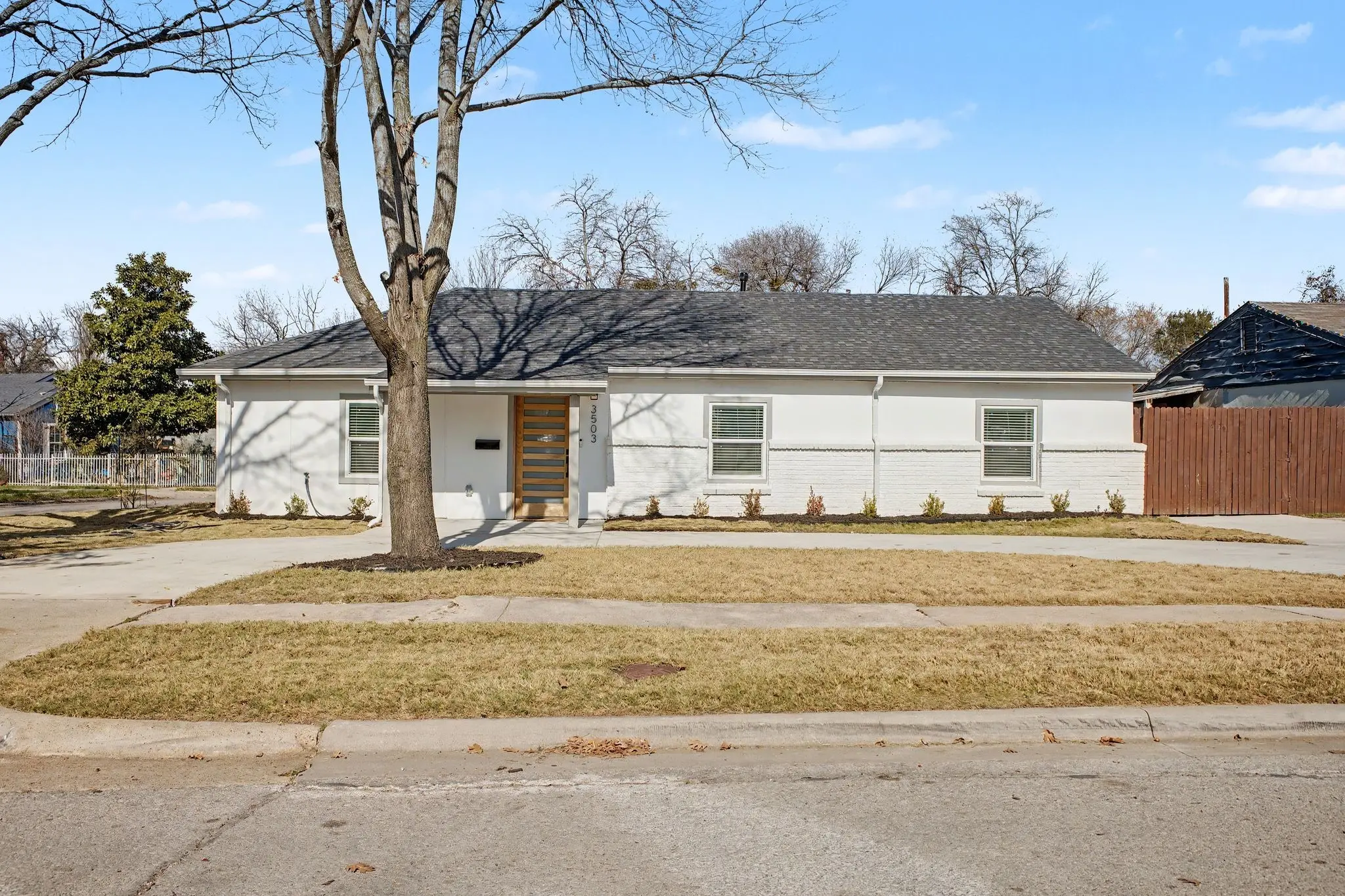 A serene spa room in a Mediterranean-modern villa by the ocean
