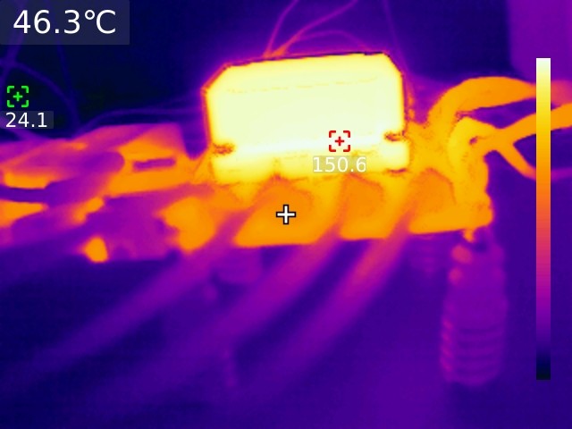 Thermal camera view of the UbiSwitch heatsink near the end of the high-temperature test cycle