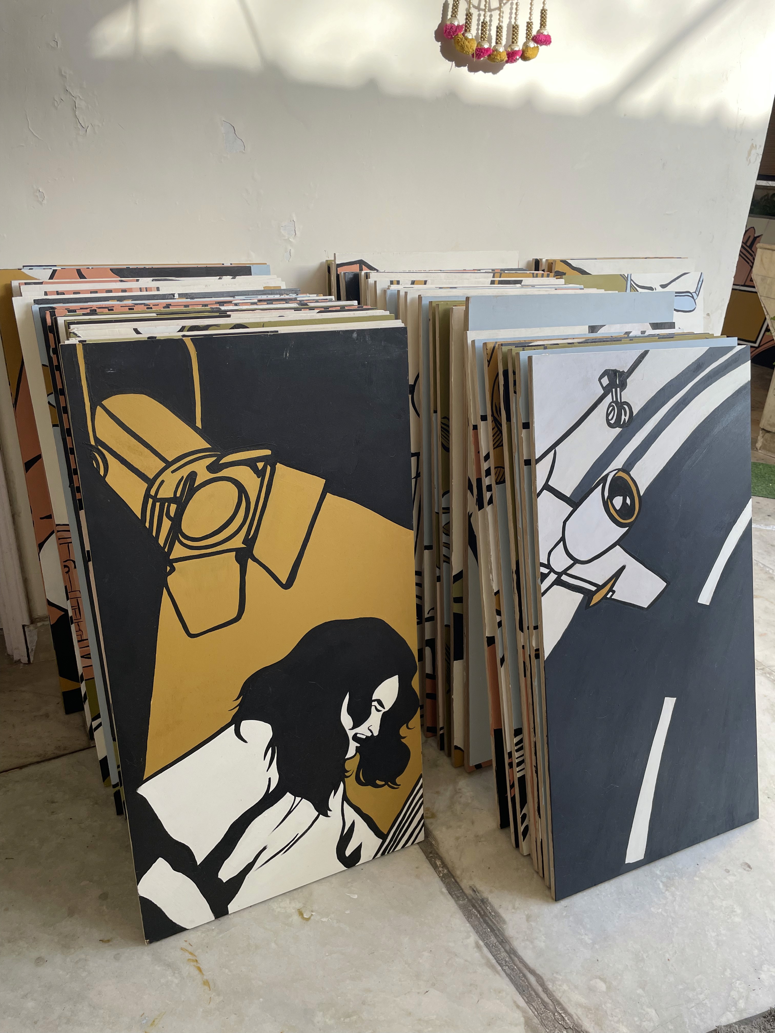 Canvas painting done for a commission project with XXL Collective for a real estate installation.