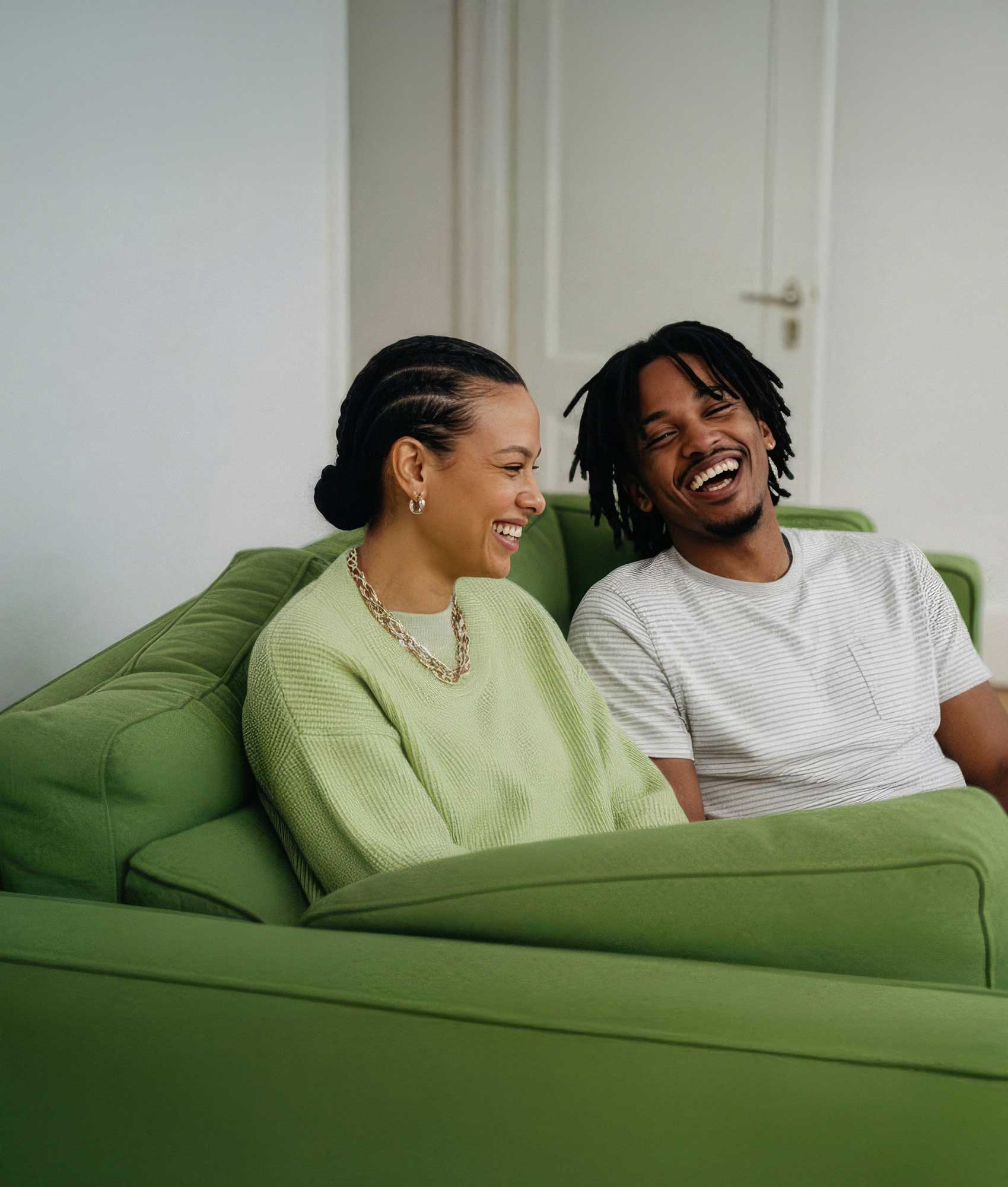 couple on nhabit app