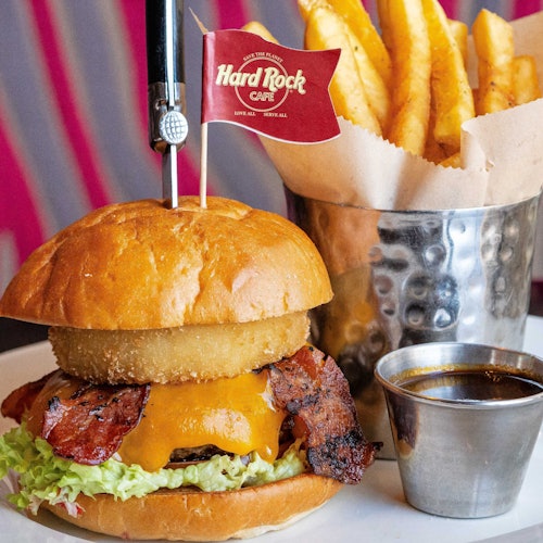 硬石餐厅鸽子堡