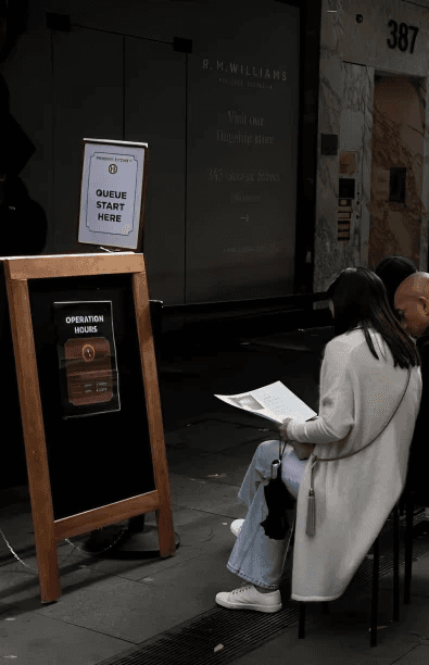 Dynamic picture of a cyclist riding downhill