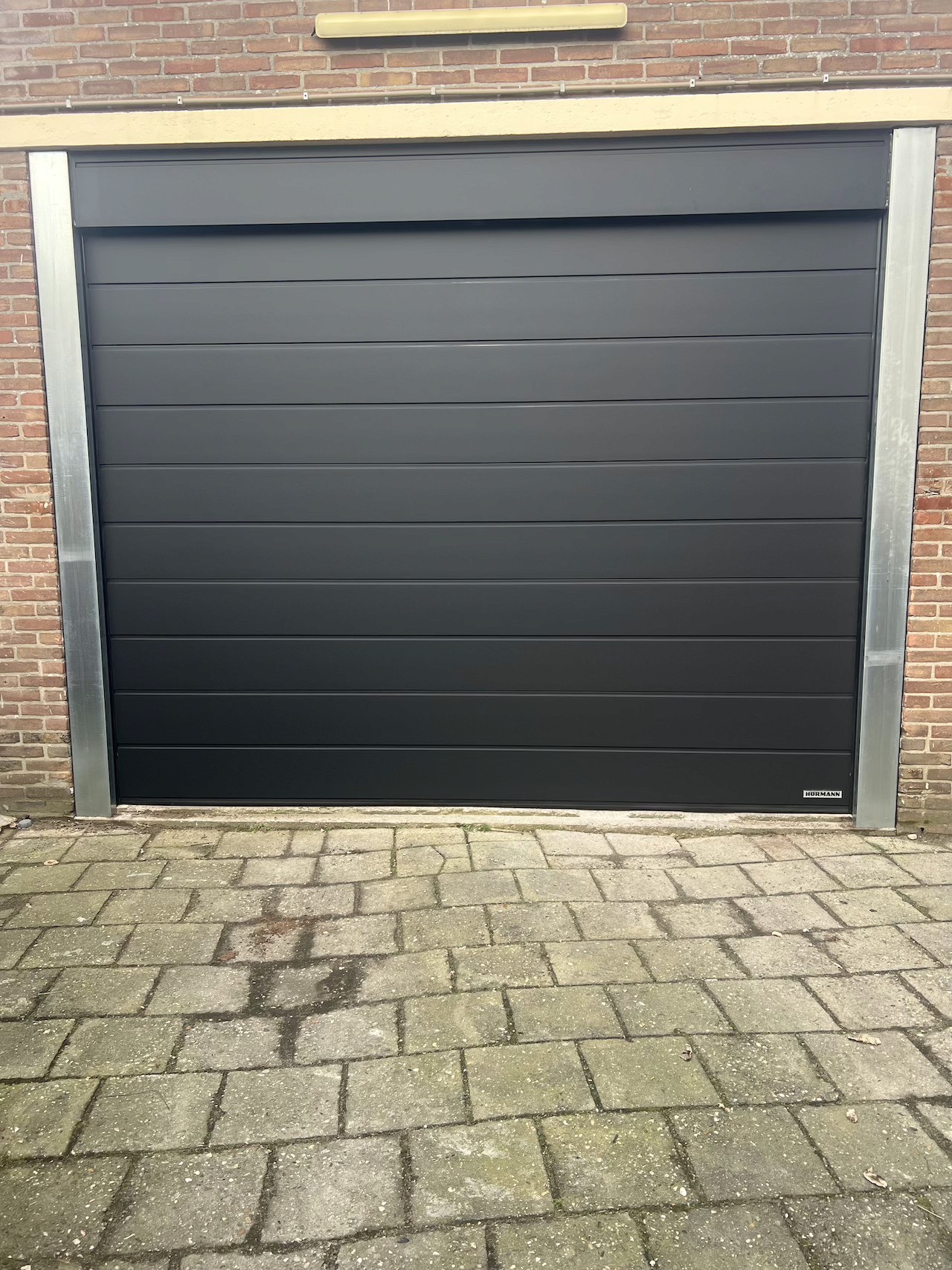 Garagedeuren van Dugreja Putten