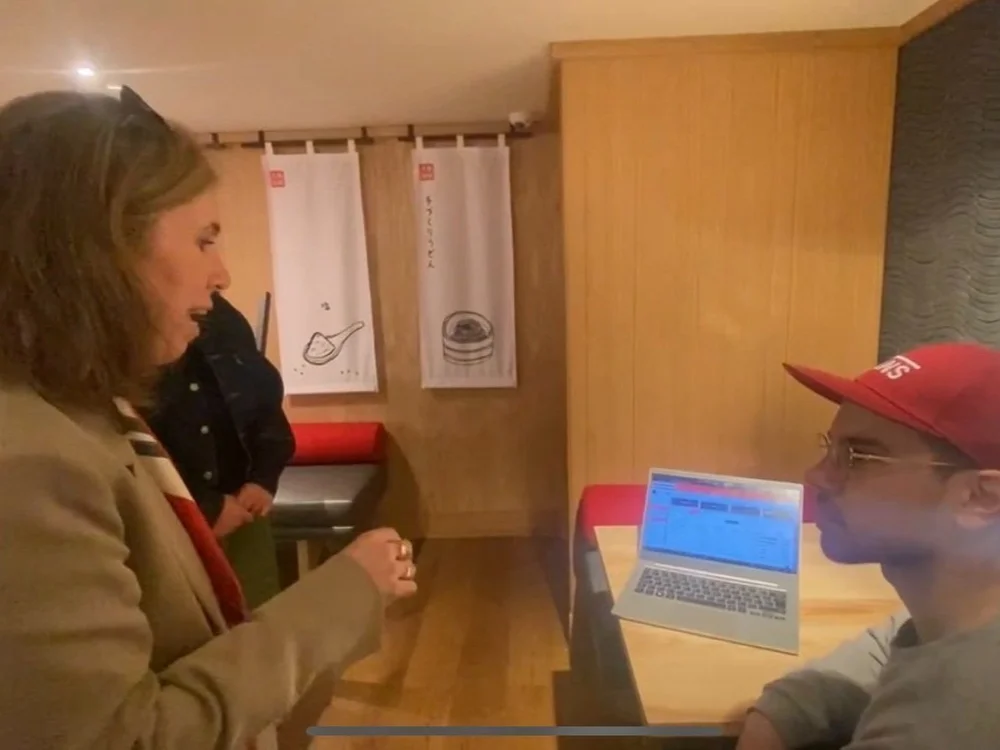 Business dashboard showing revenue, deals, customer list, growth chart, and new activity.