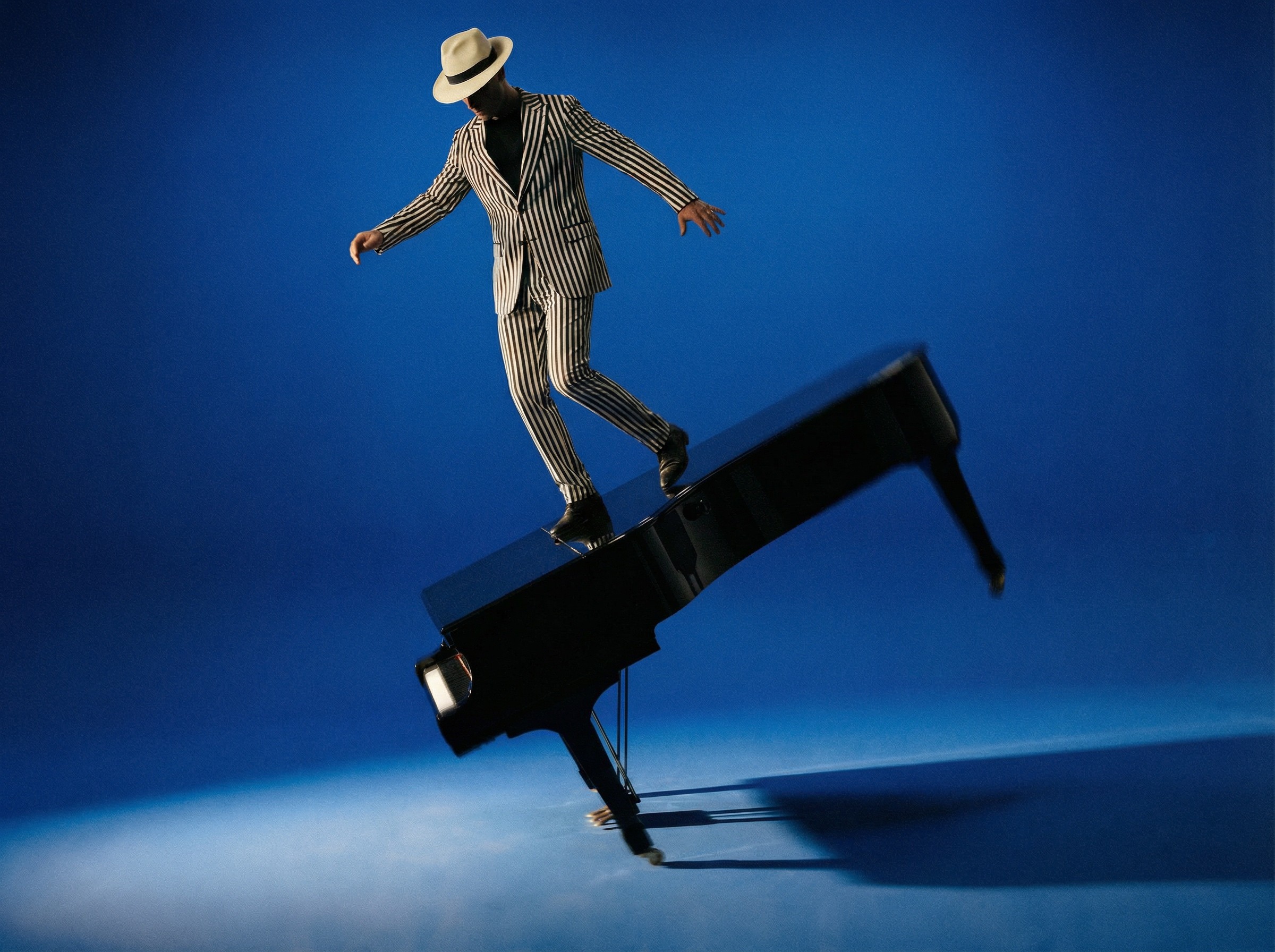 campaign and experience by David Carlo Art Director Aesthetics visual piano campaign