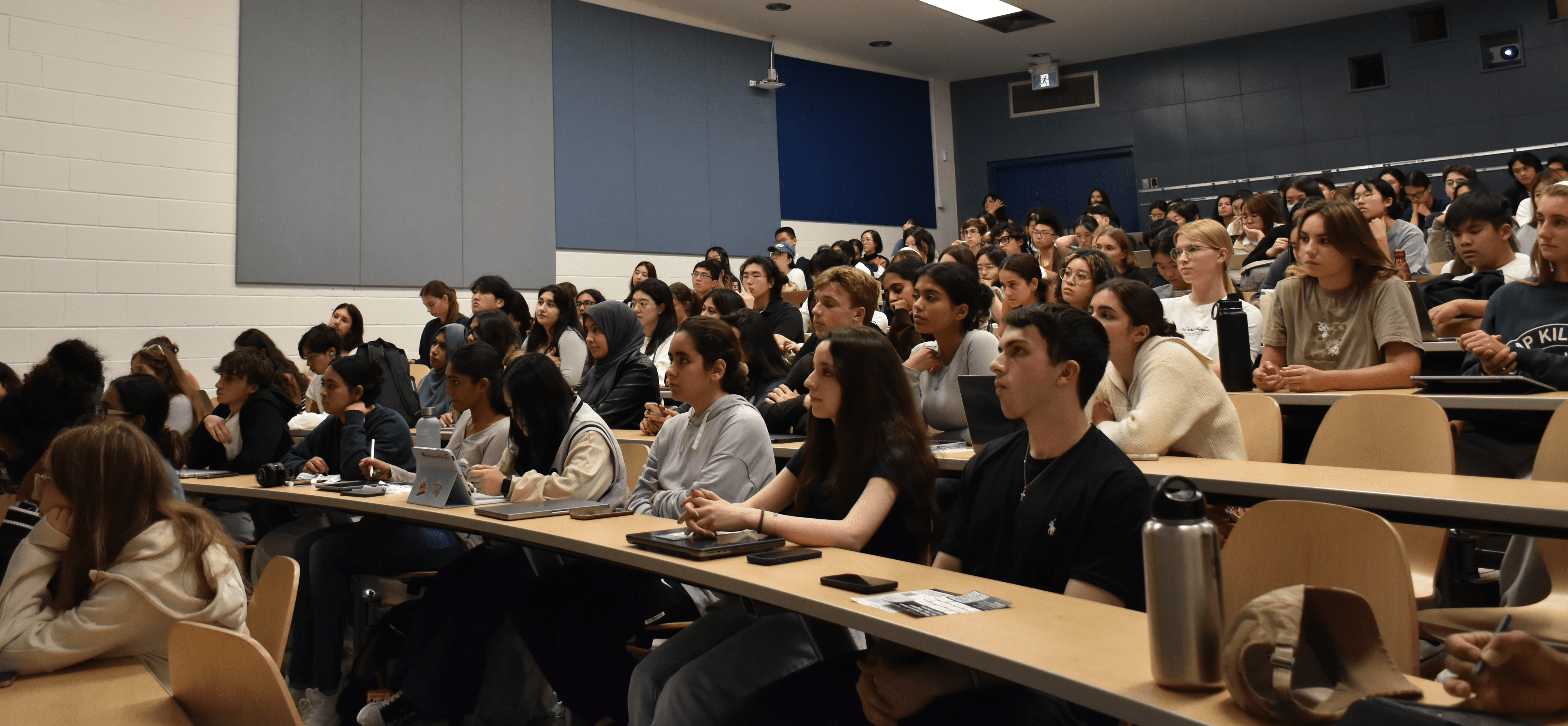 Laboratory assistant