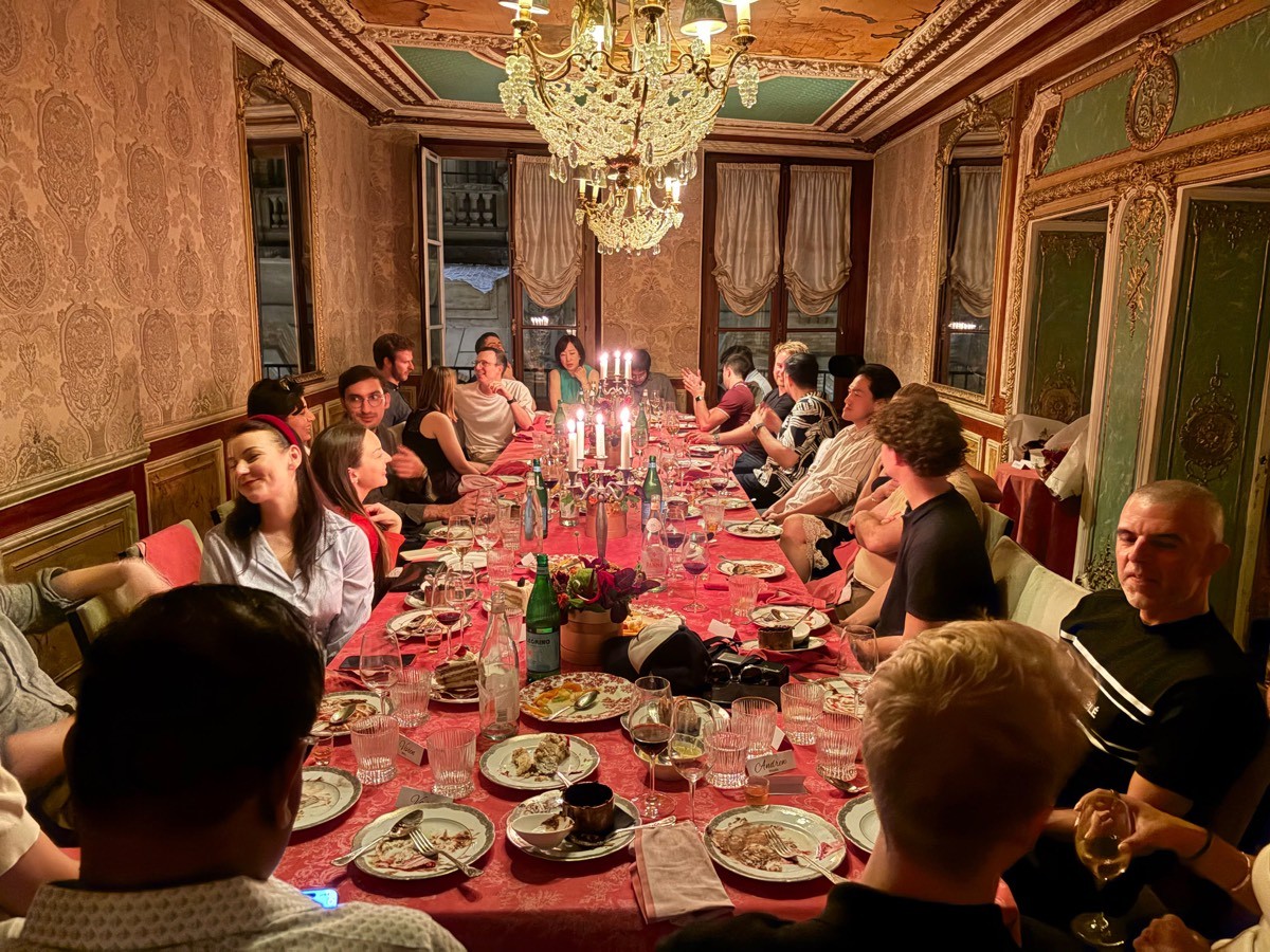AI Circle Paris chapter dinner by candlelight