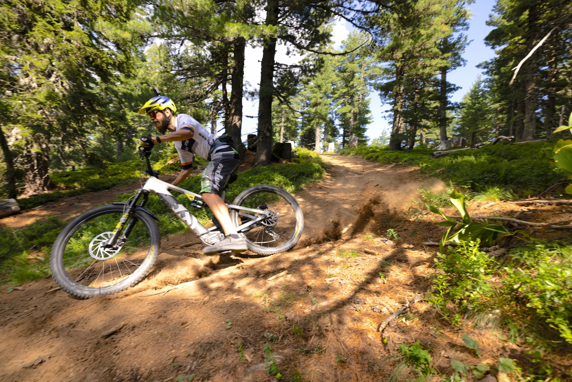 E-mountain biking in the Accursed Mountains in Kosovo and Montenegro