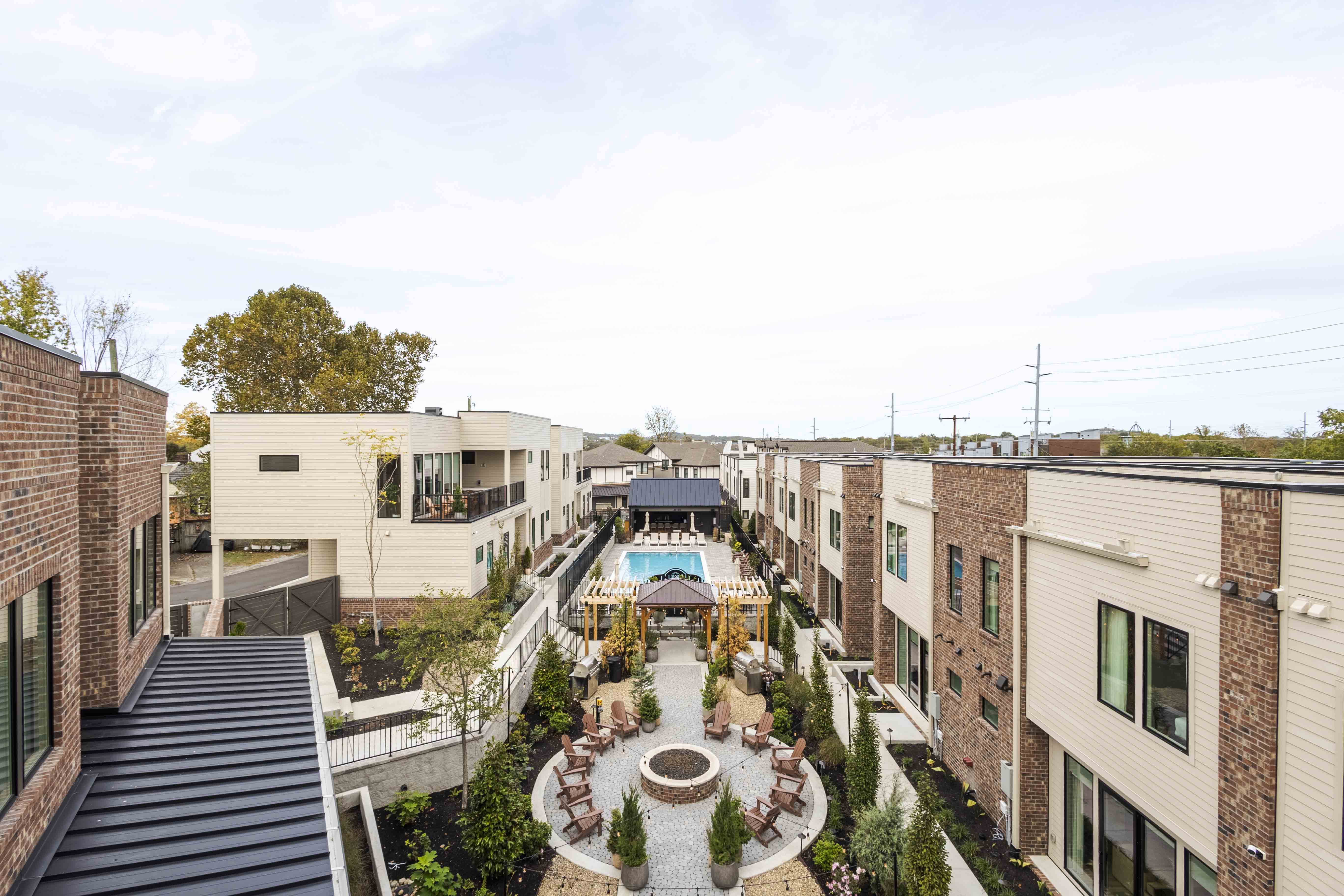 Noa Nashville Courtyard Overview