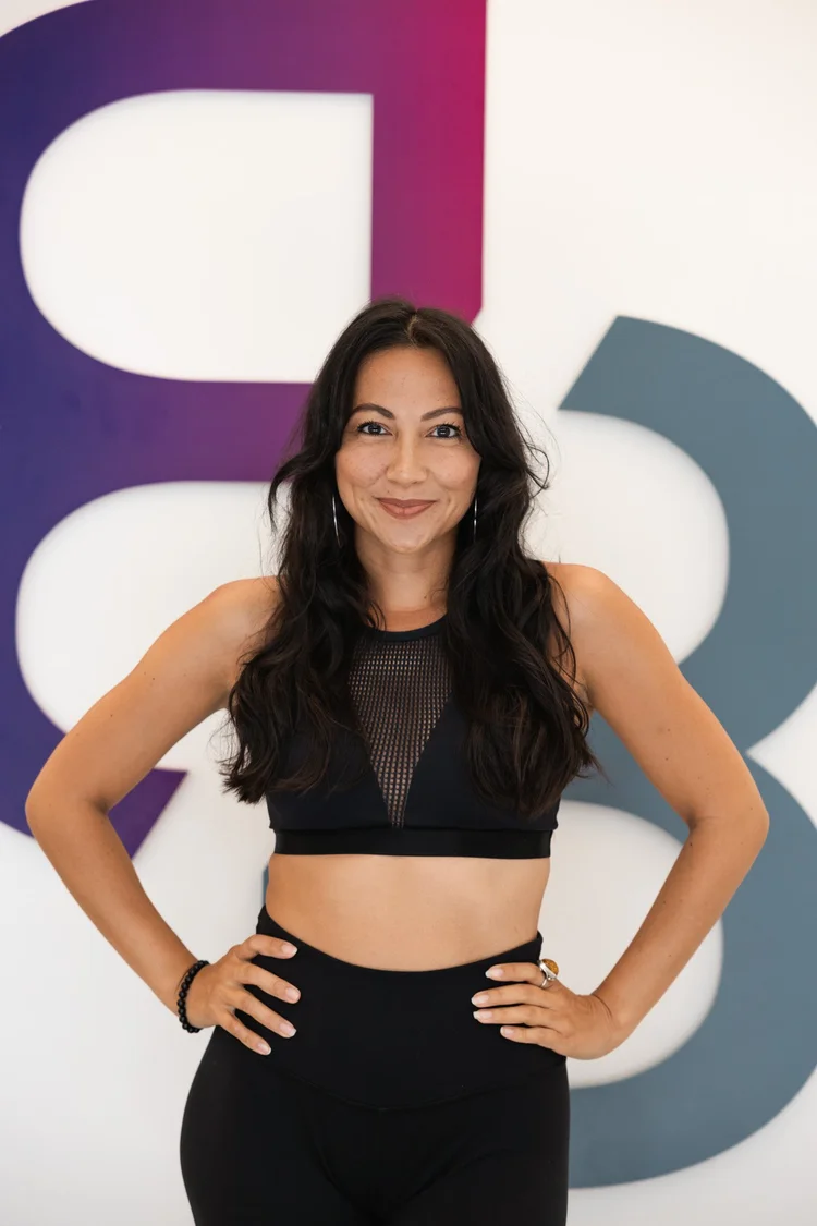Portrait of Kelsey, Lead Burn Room Instructor at Body Balance Hawaiʻi