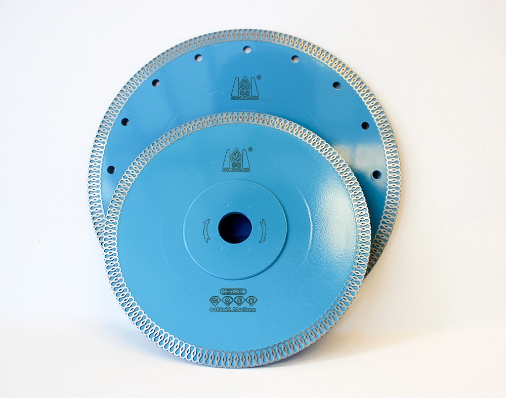 Full view of a Sintered Ultra Thin Fish Type Ceramic Blade, showing the overall design and structure for various cutting applications.