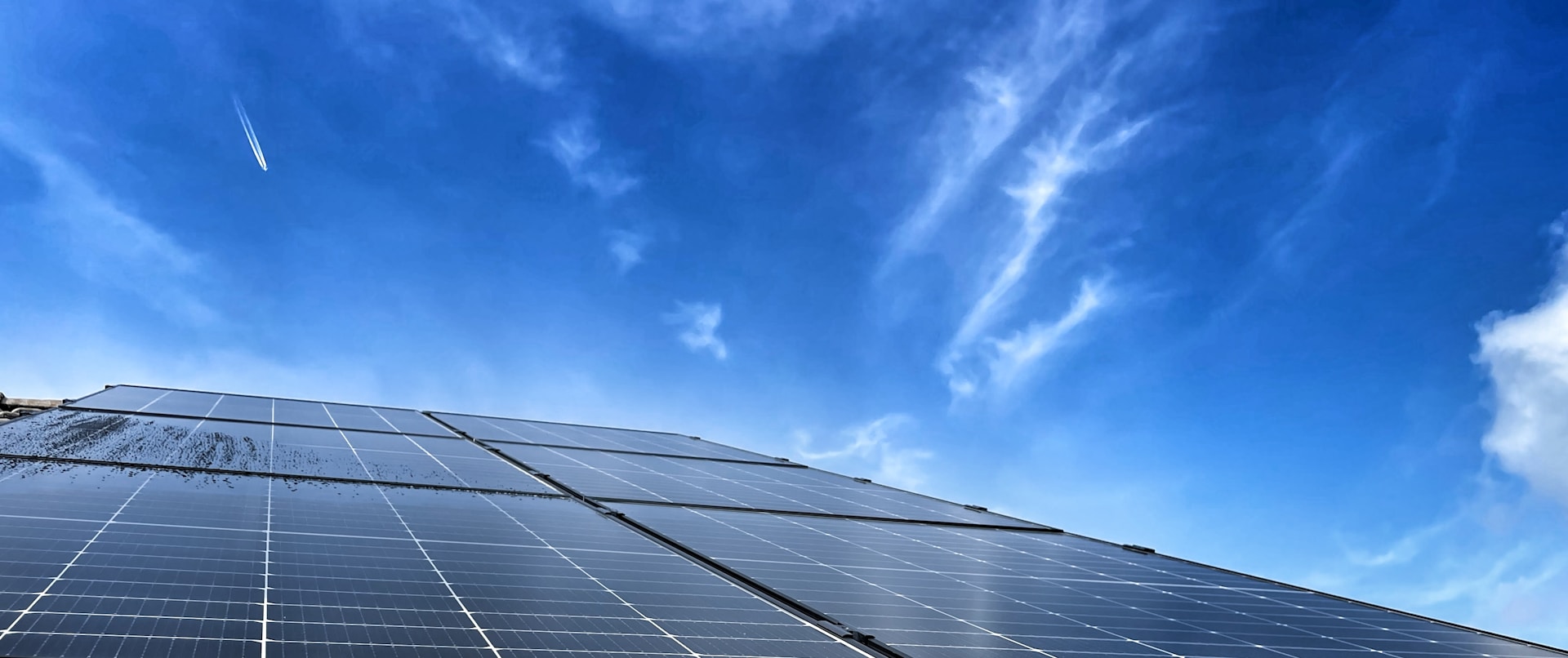 solar panel technology for commercial building