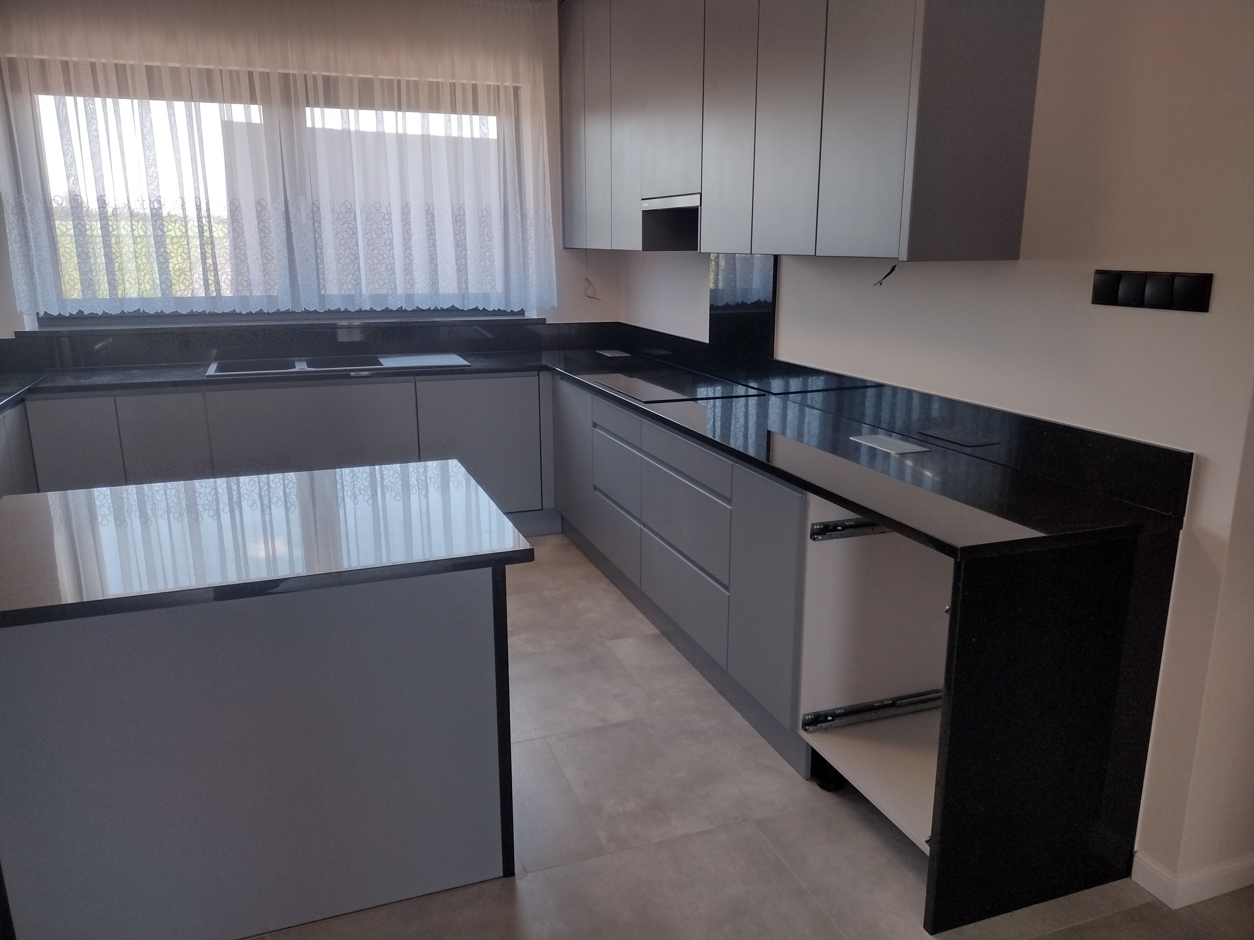 Luksusowy aneks kuchenny